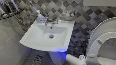 de472640a3c5d.gif