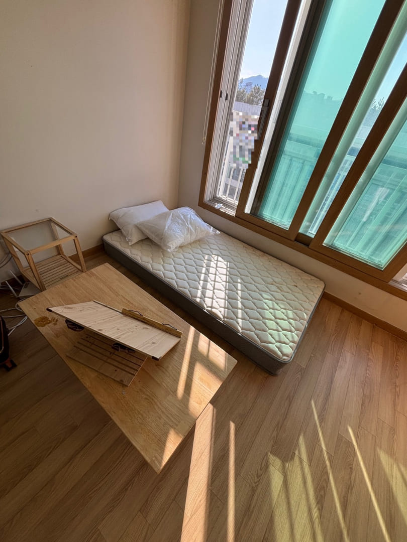 대구 쓰레기집 안방 침대 청소