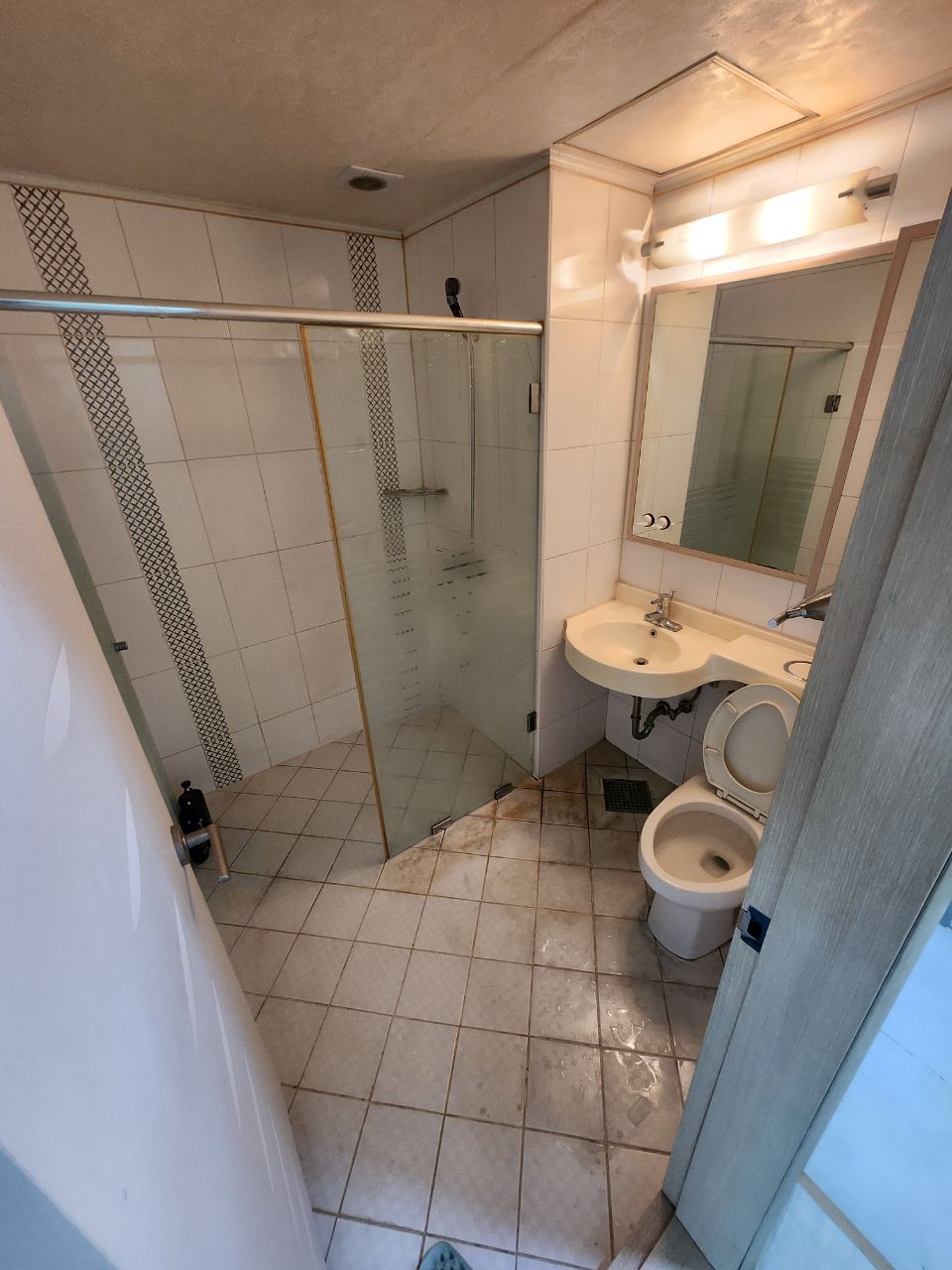 e5275b801ca62.jpg