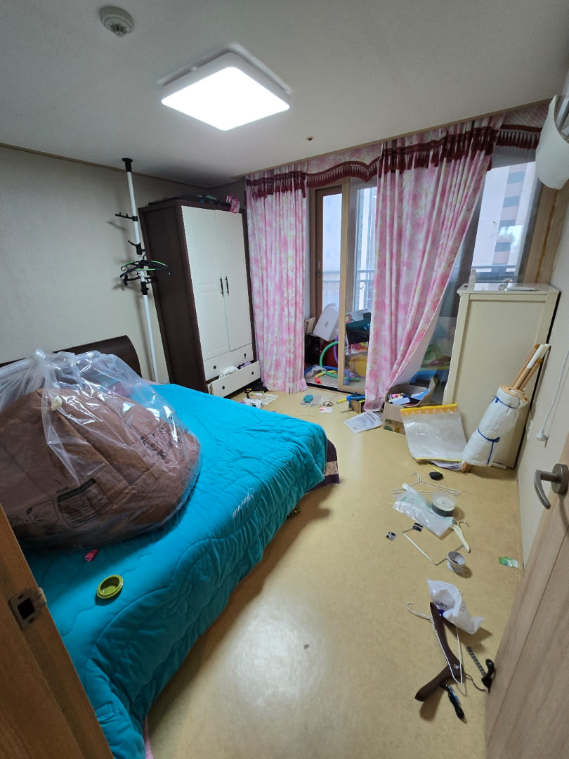 부산 영도구 봉래동4가 고인유품정리 할인받는 법! 작업전 이미지
