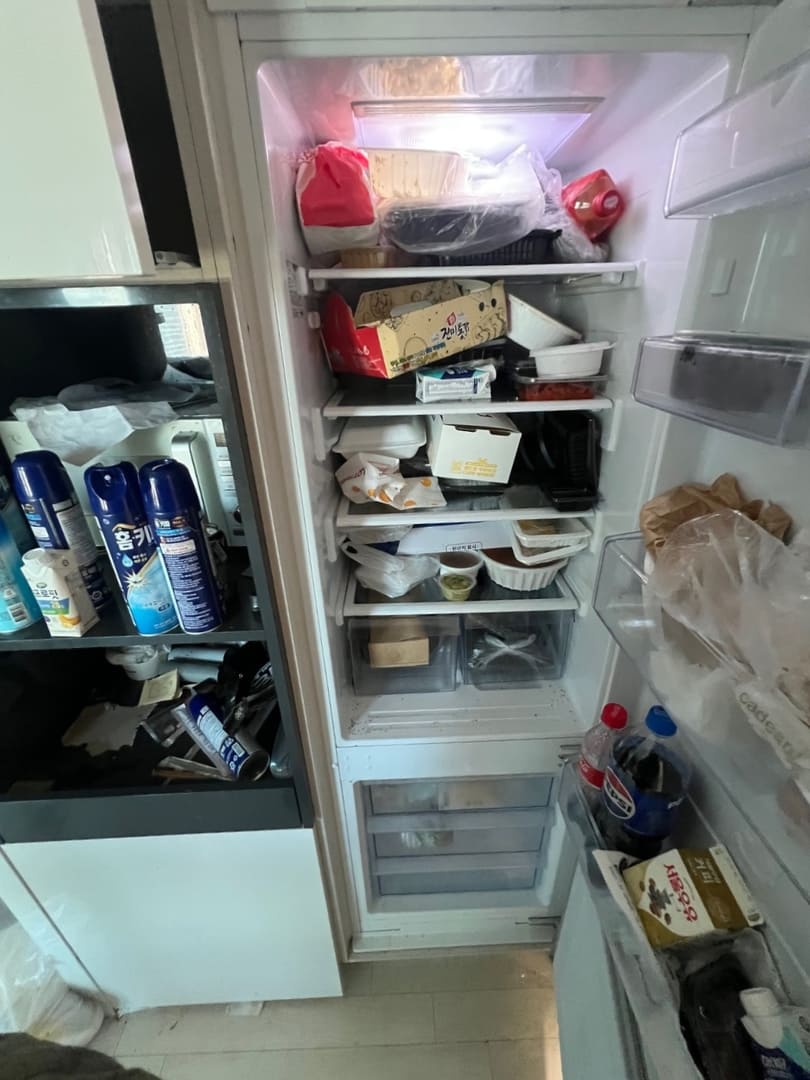 쓰레기집특수청소 냉장고