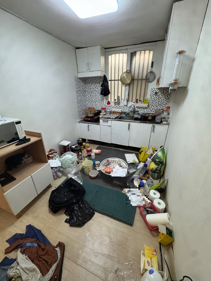 고독사 현장 주방