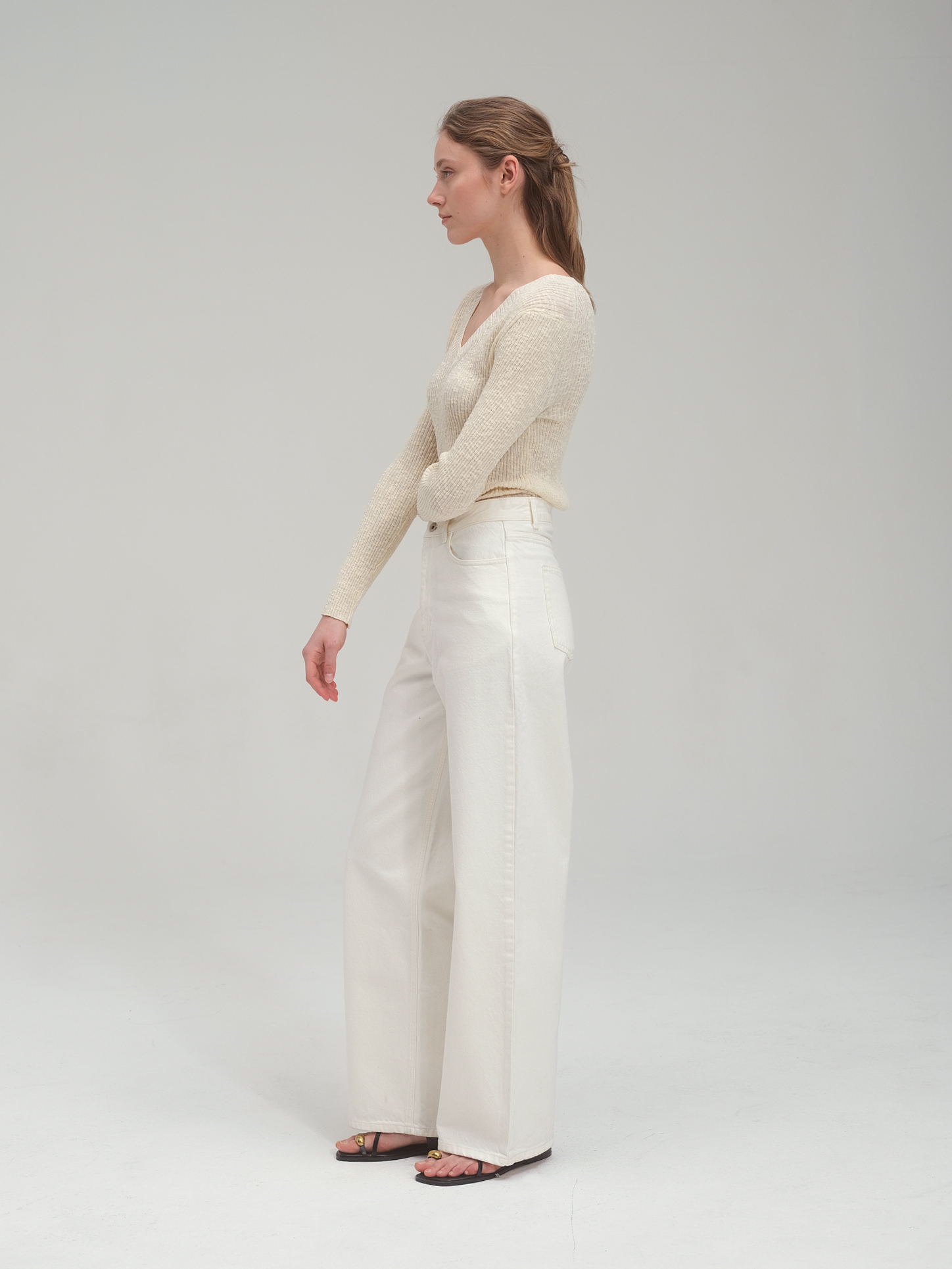 Ribbed Summer V Neck Sweater in Cotton & Linen_Black