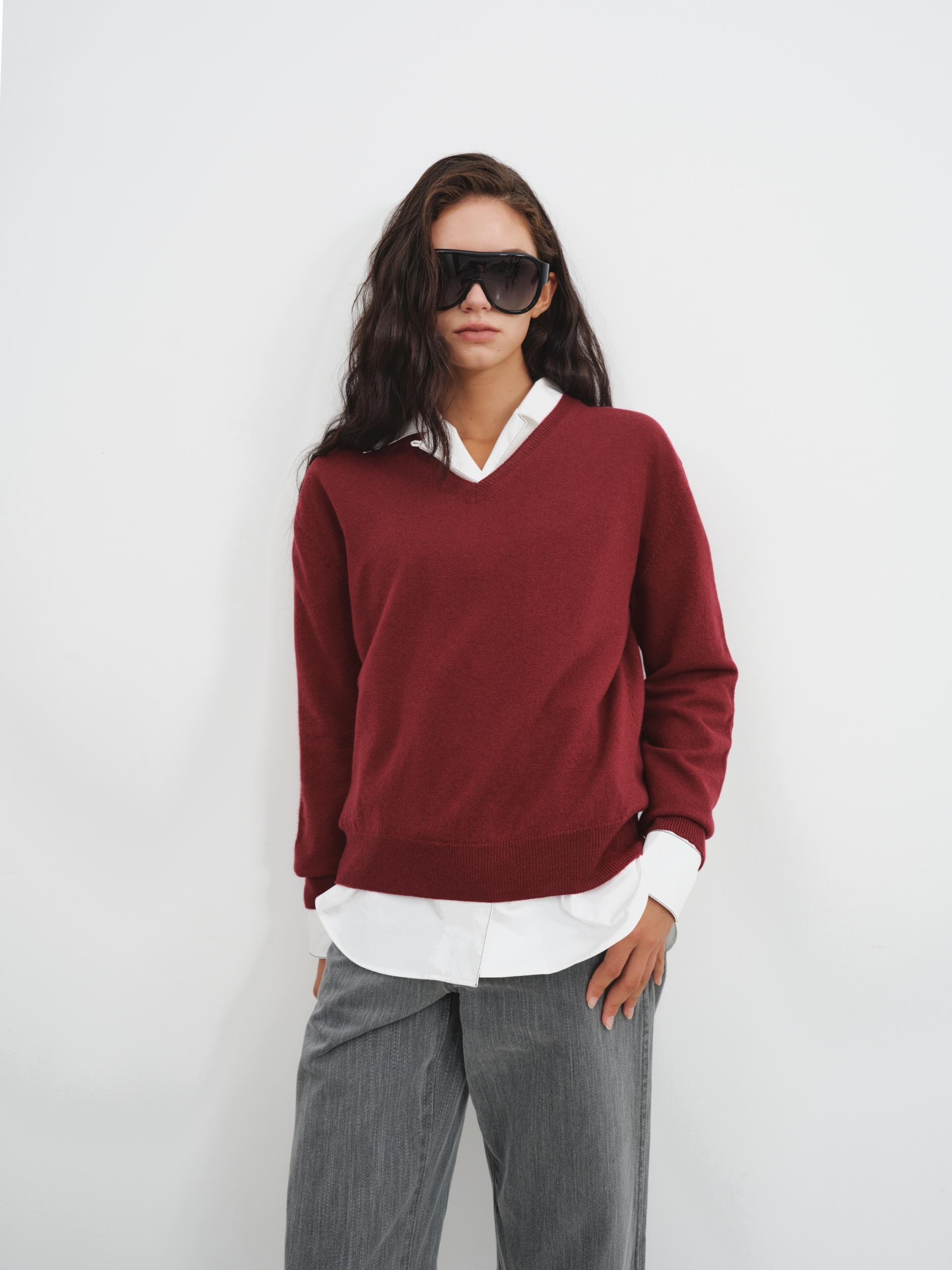 Standard V Neck Sweater in cashmere & wool_4 colors