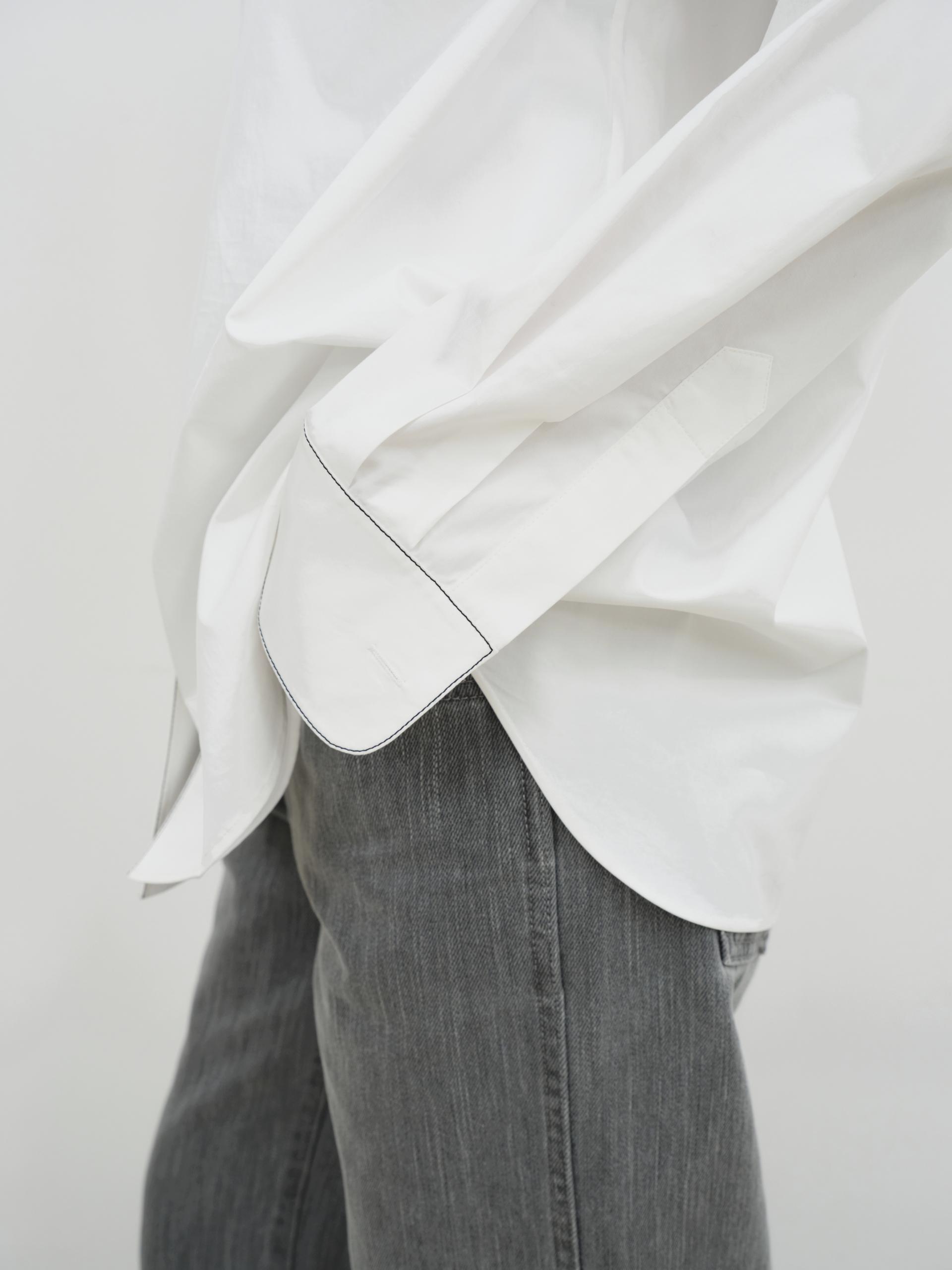 Notched collar shirt_White