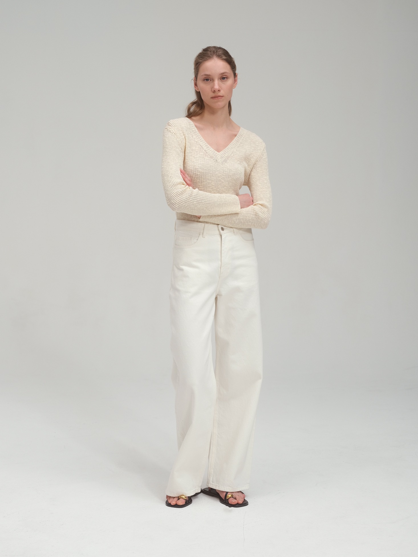 Ribbed Summer V Neck Sweater in Cotton & Linen_Black