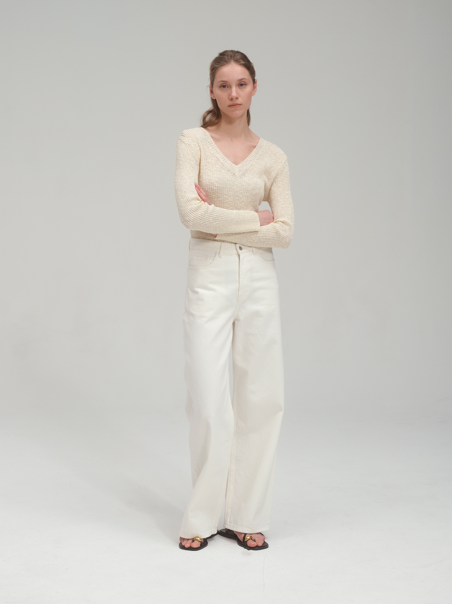Ribbed Summer V Neck Sweater in Cotton & Linen_Black