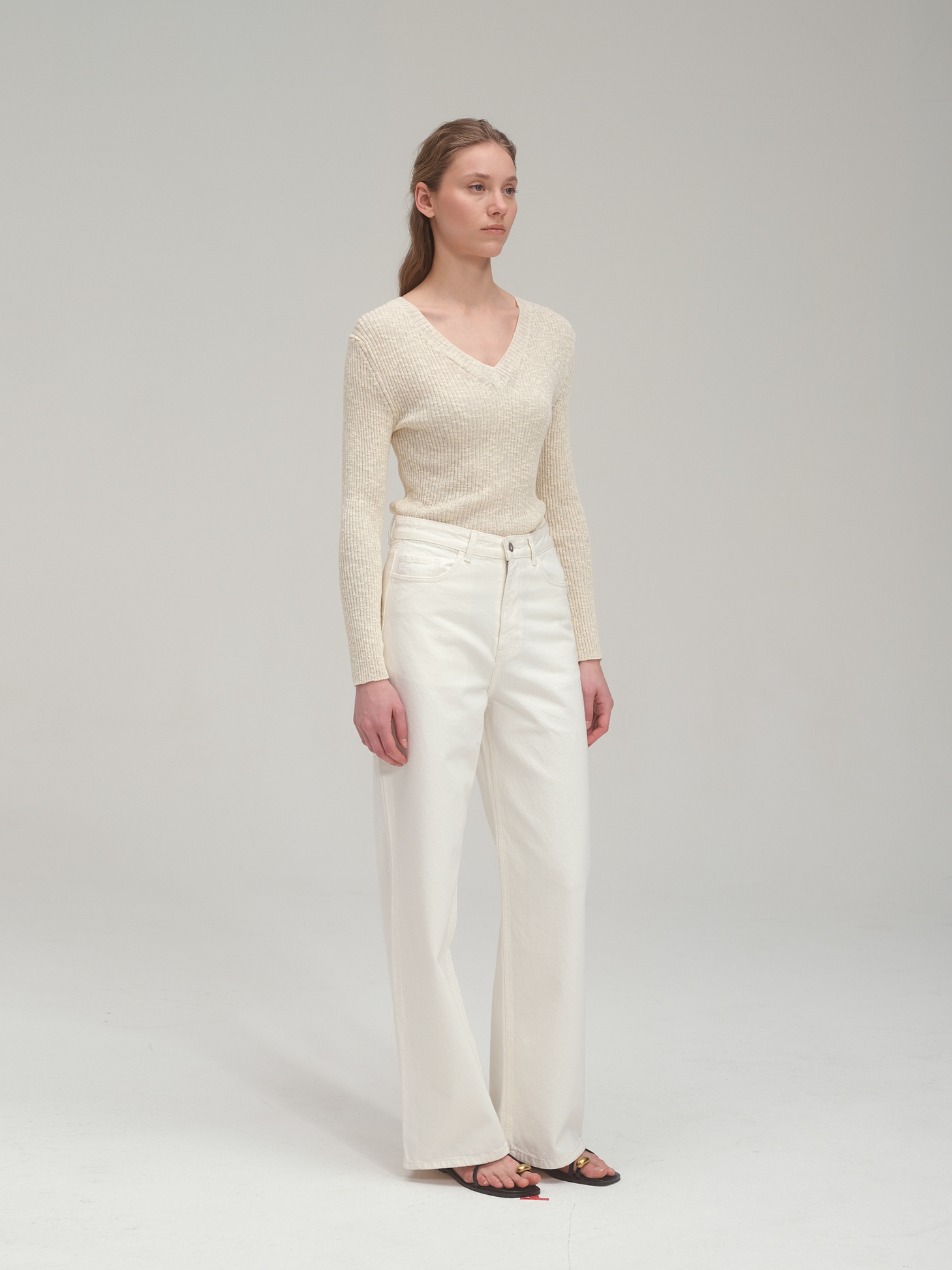 Ribbed Summer V Neck Sweater in Cotton & Linen_Black