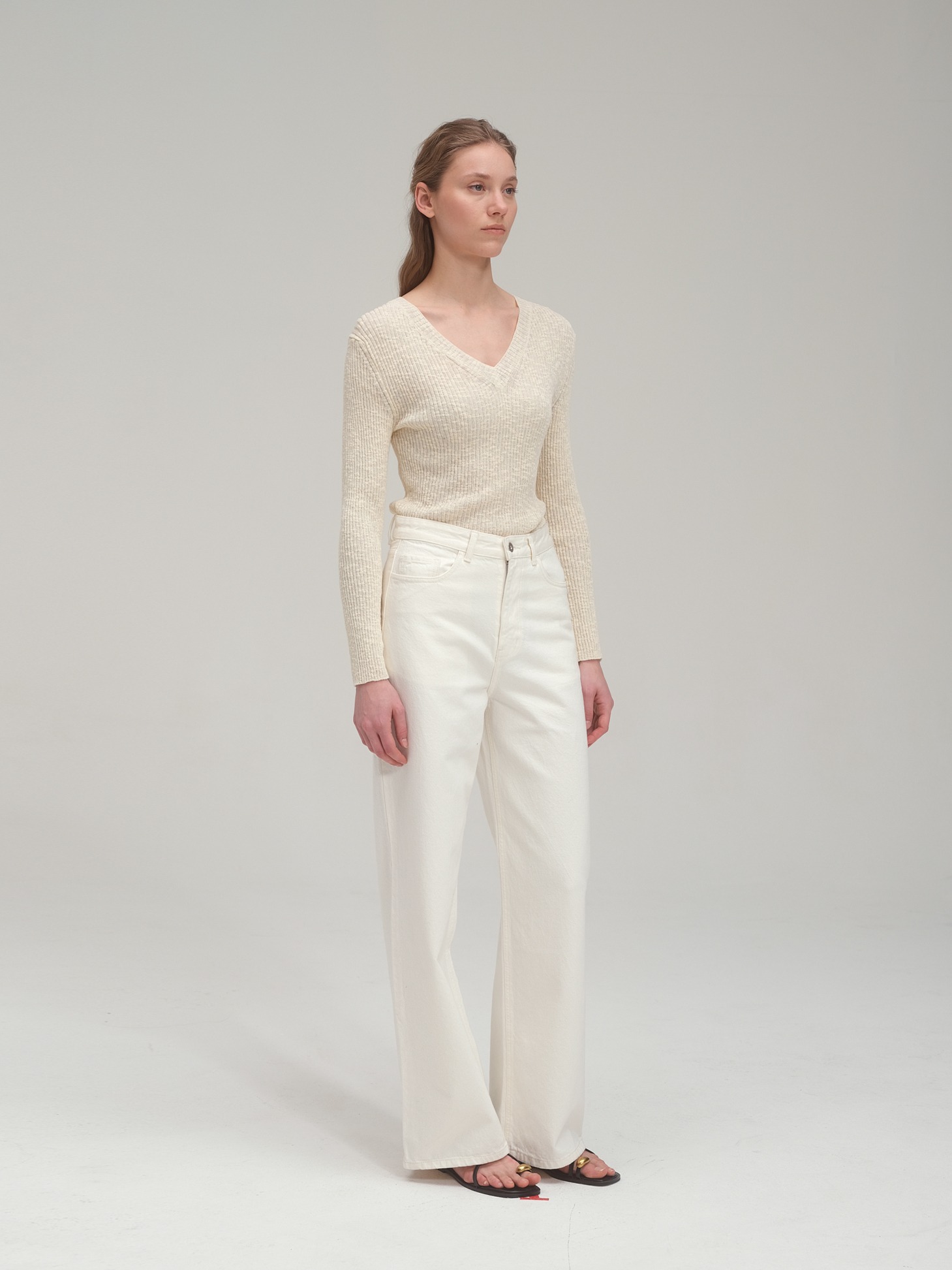 Ribbed Summer V Neck Sweater in Cotton & Linen_Black