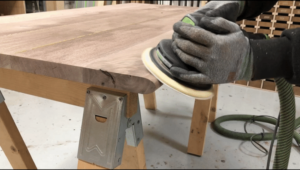6a3e47f4f8980.gif