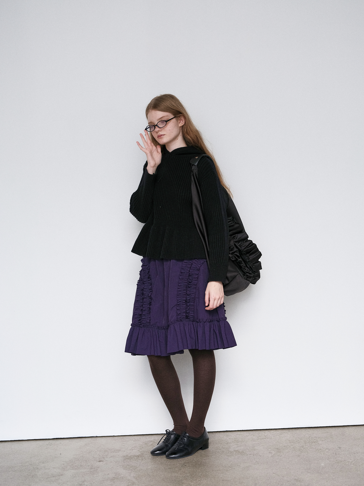 ORIGAMI RUFFLE BAG - 2 COLORS - ๊ฐ๋ ๊น์ ์ทจํฅ ์
๋ ํธ์ต 29CM