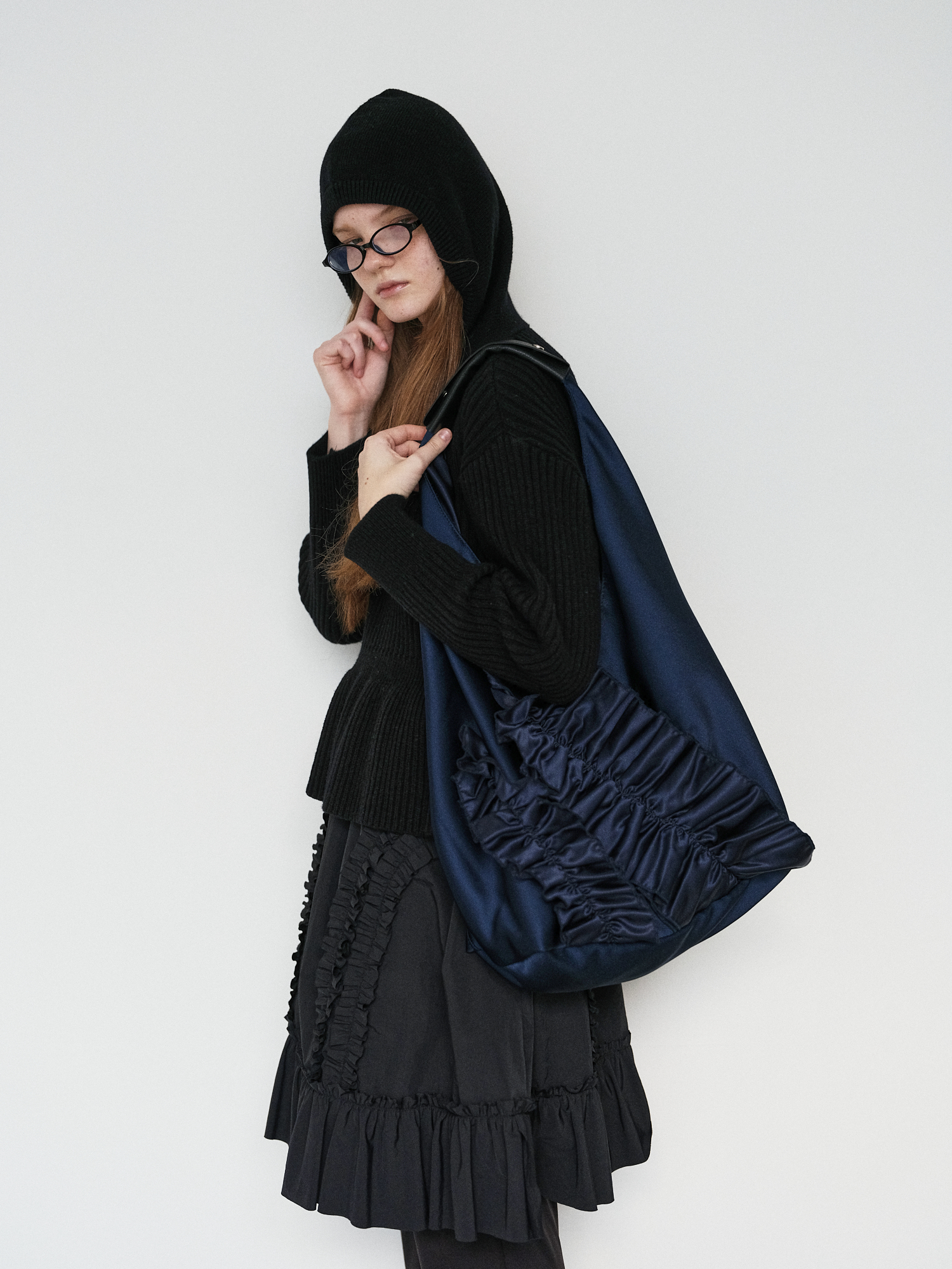 韓国商品/SAENGINSTUDIO ORIGAMI RUFFLE BAG ORIGAMI RUFFLE BAG - 2 COLORS 24 F/W COLLECTION * 오리가미