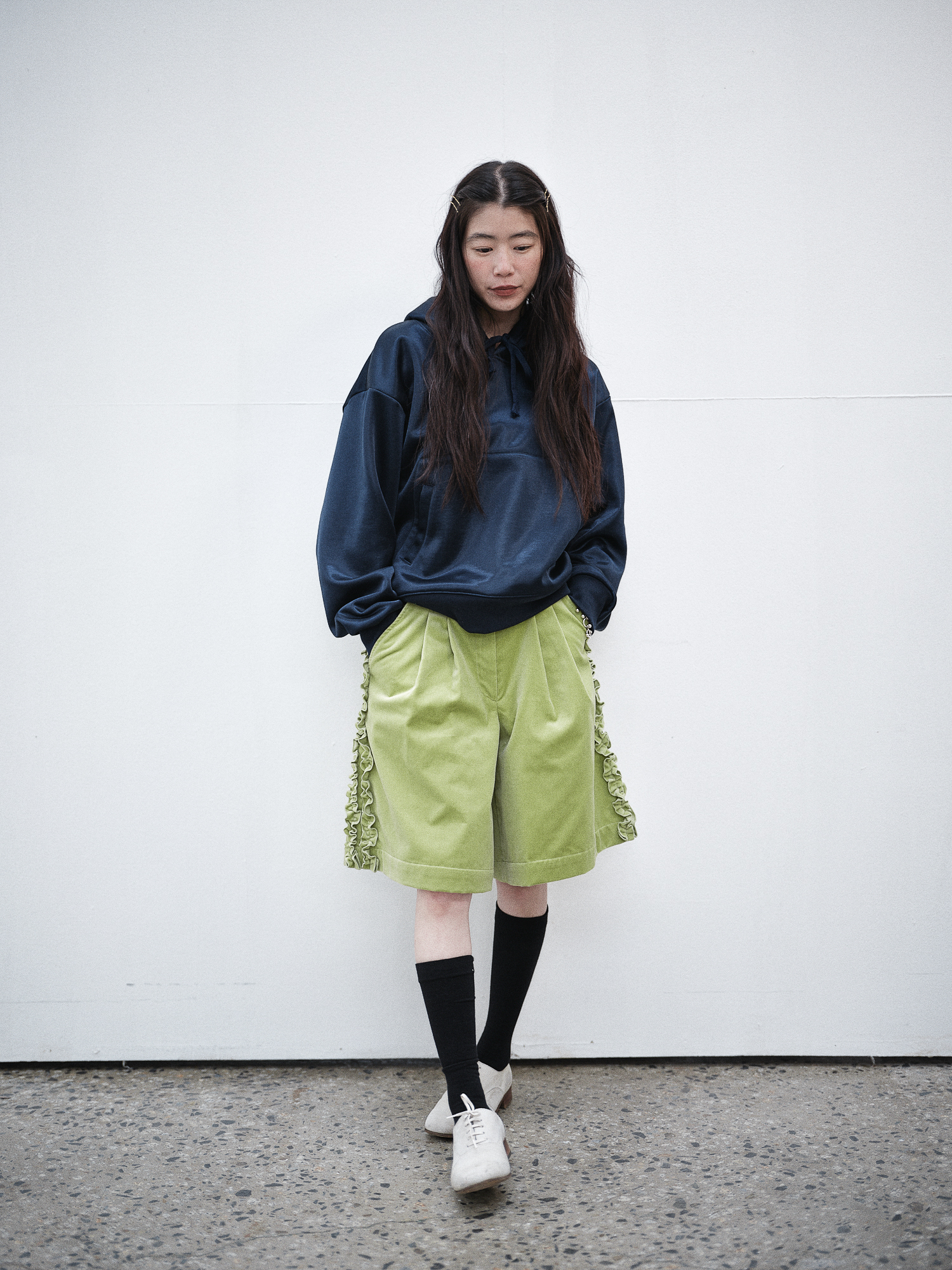 SAENGINSTUDIO】RUFFLE COTTON VELVET CULOTTE PANTS★韓国商品 RUFFLE COTTON VELVET CULOTTE PANTS - OLIVE - 감도 깊은 취향