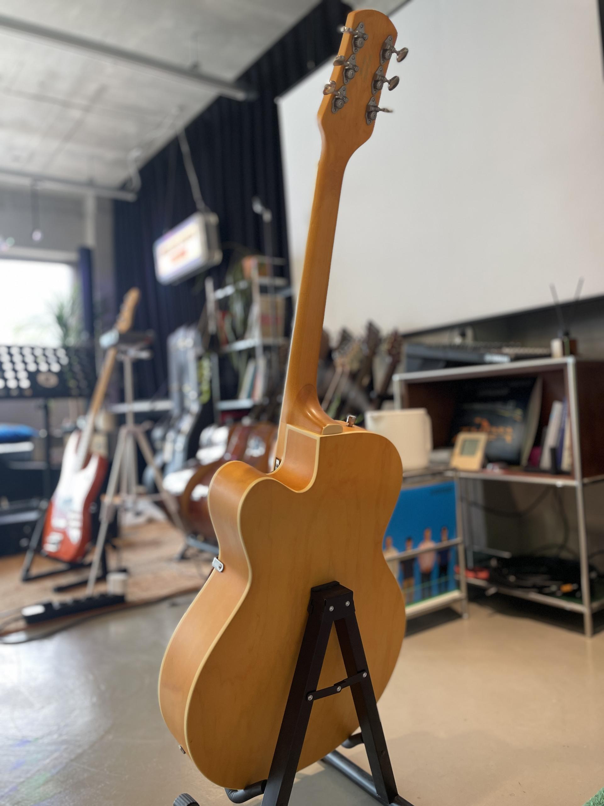 ea9acd877bc60.jpg