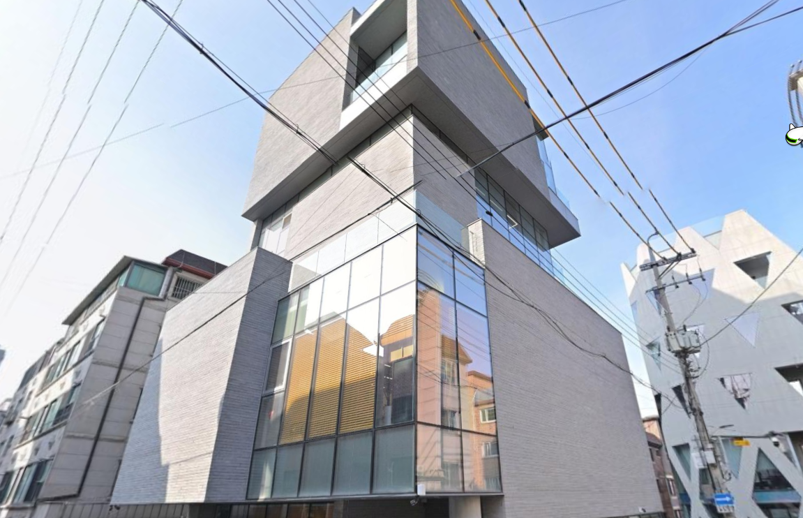 논현동 학동역 초역세권 신축 수익형 빌딩 (급매)
