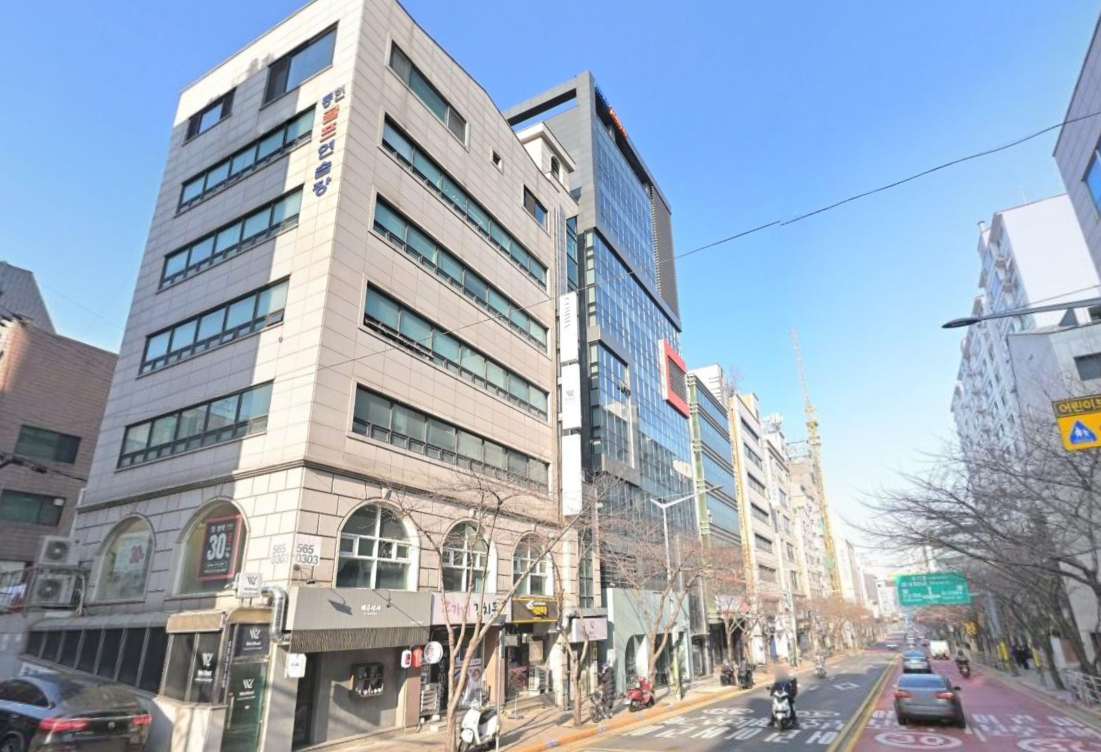강남구 역삼동 , 뱅뱅사거리 대로변 코너 투자용 건물 매물