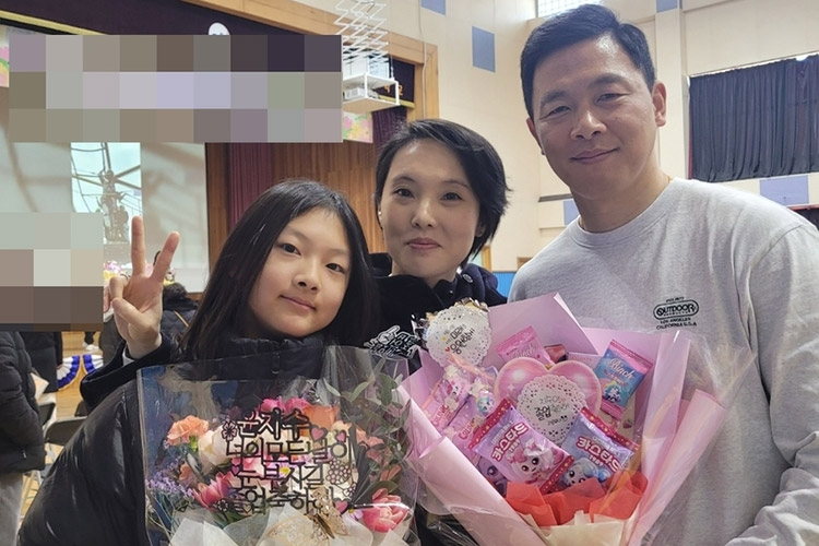 기증자 윤태일 씨 가족