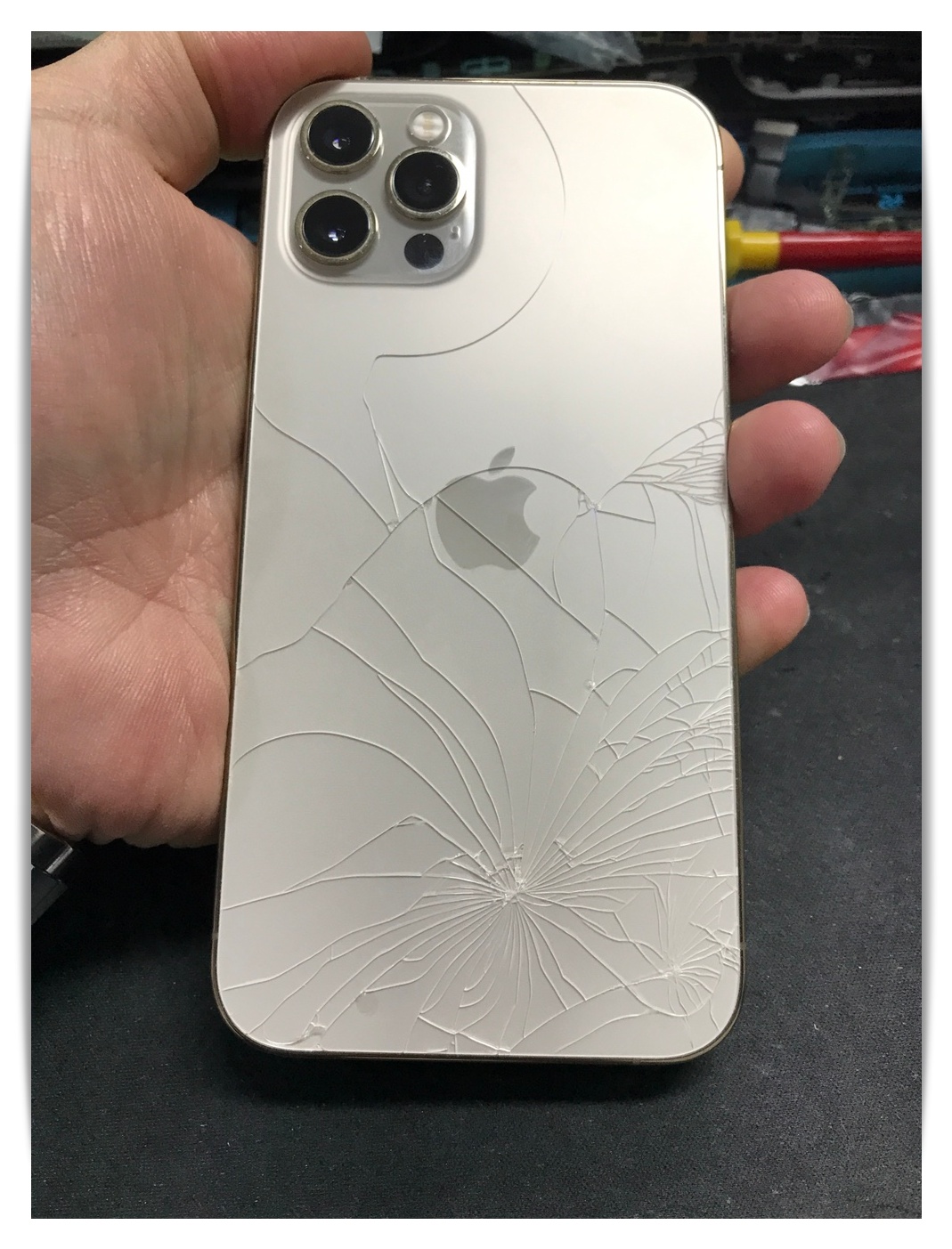 아이폰사설수리 정품 빠르고 저렴한 곳 : 인생이 즐거워지는 순간