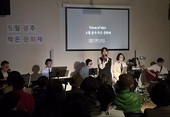4be61122cead7.jpg