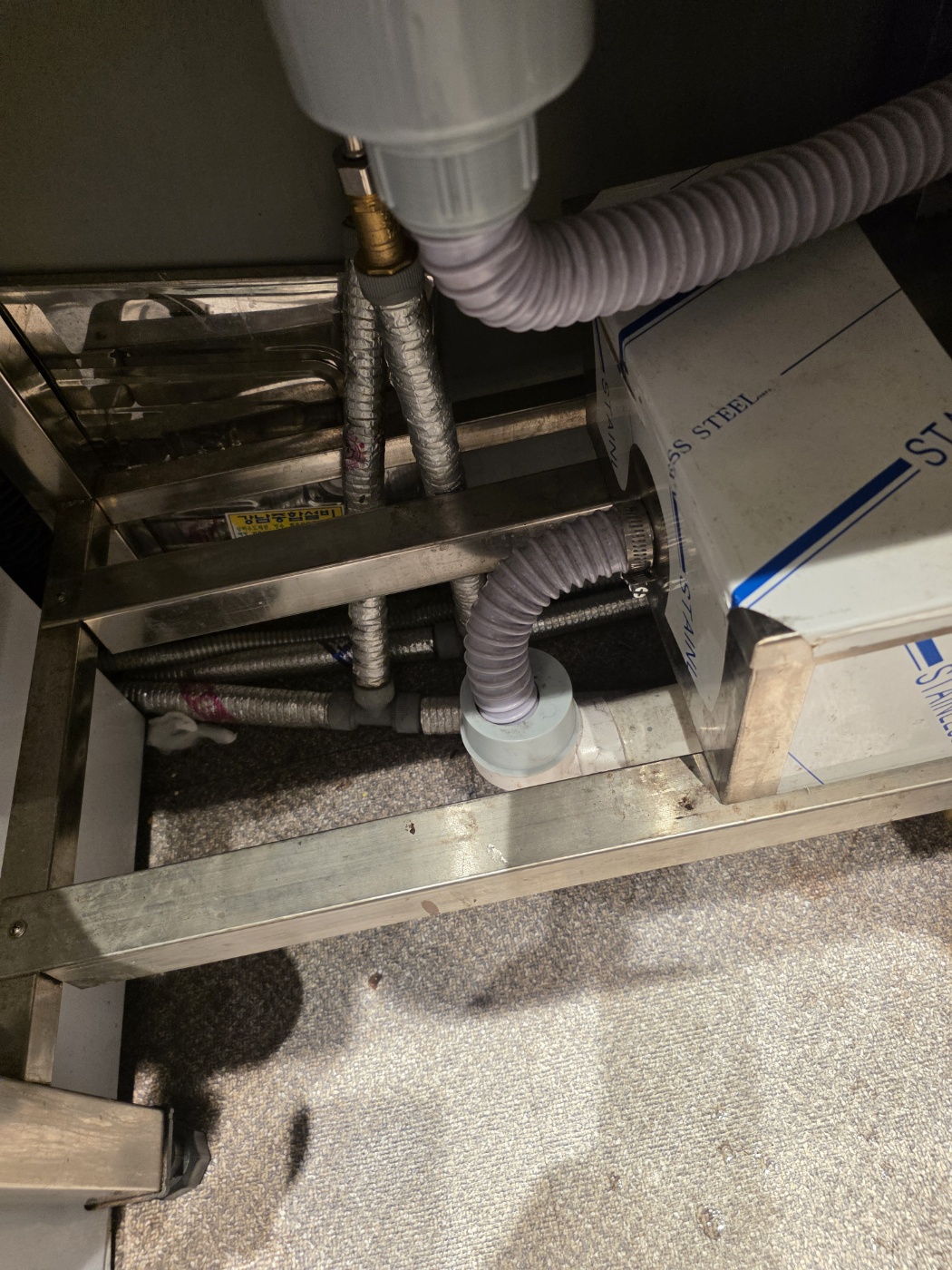 15ae6023c5057.jpg