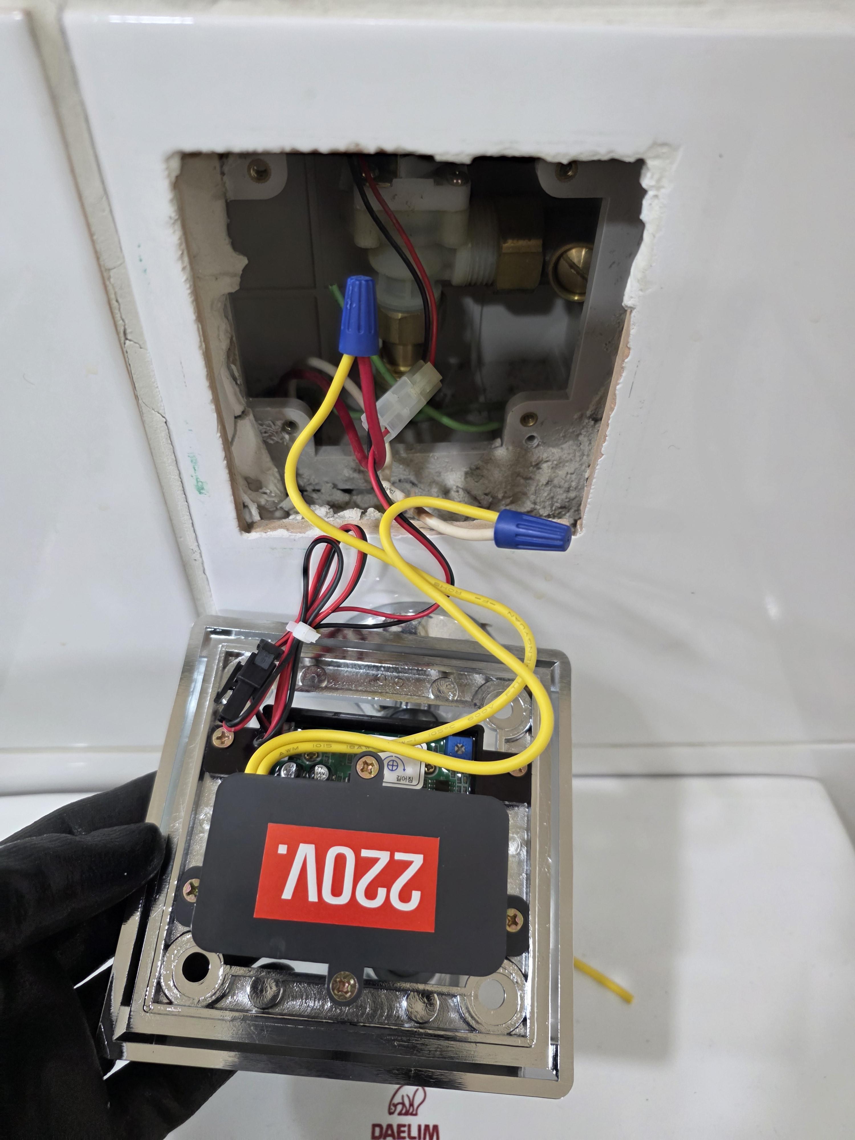 2aa658792bcda.jpg