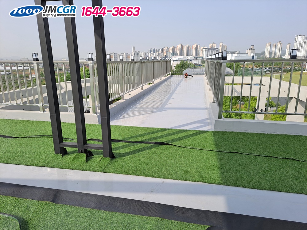 4c4d147f85773.jpg