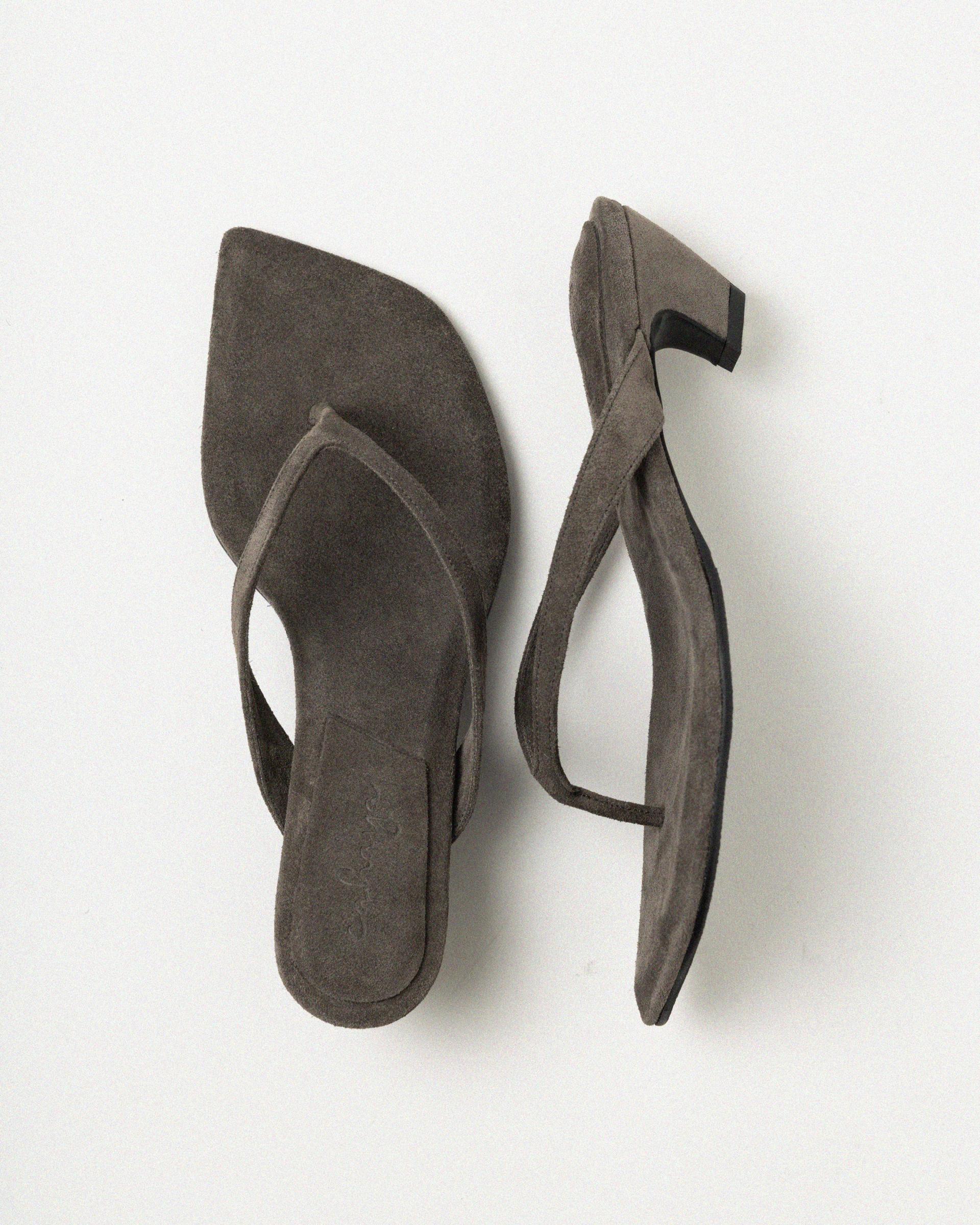 SELENE SLIM FLIP-FLOP_MUSHROOM GREY