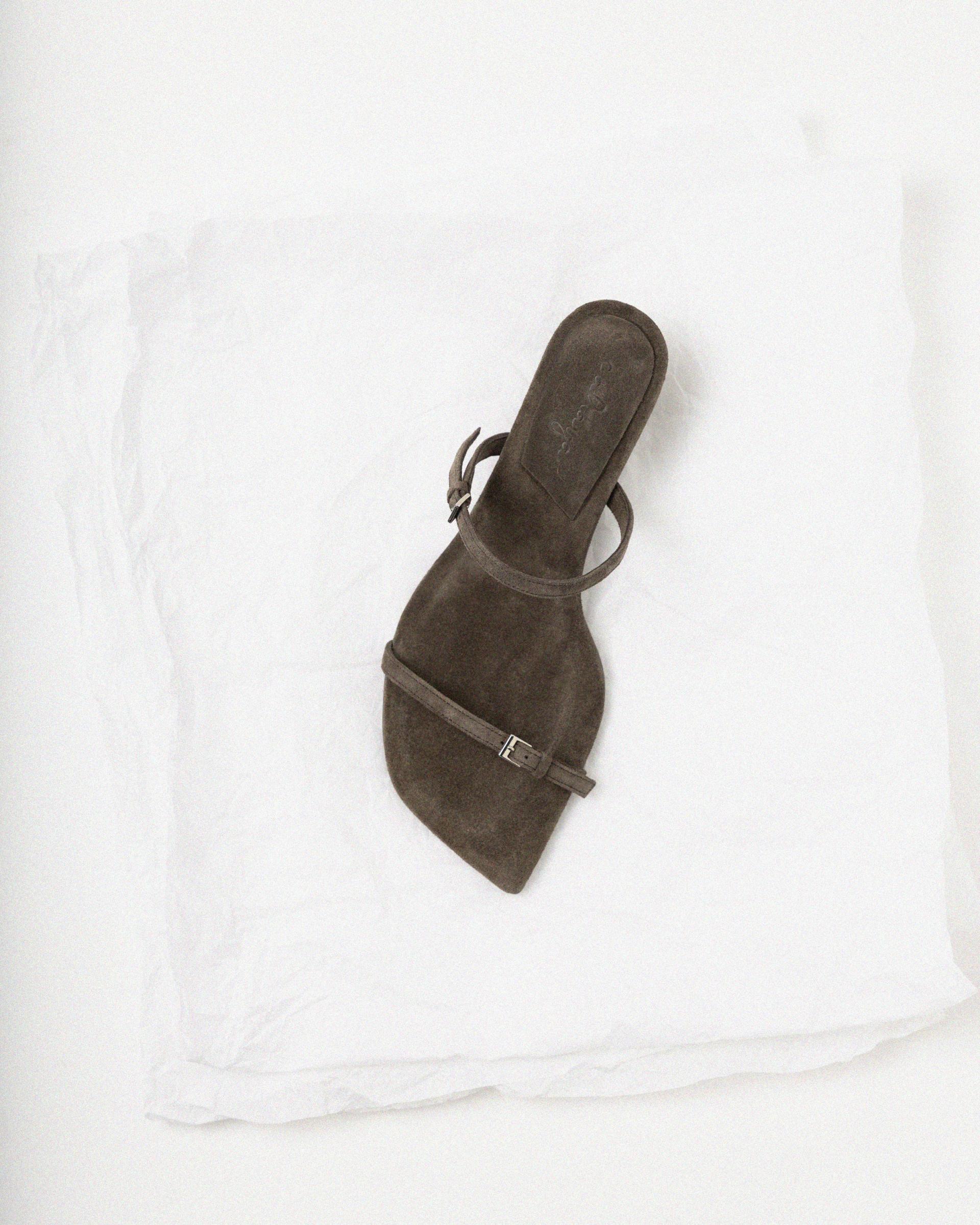 SELENE TWO STRAP MULE SANDAL_CACAO