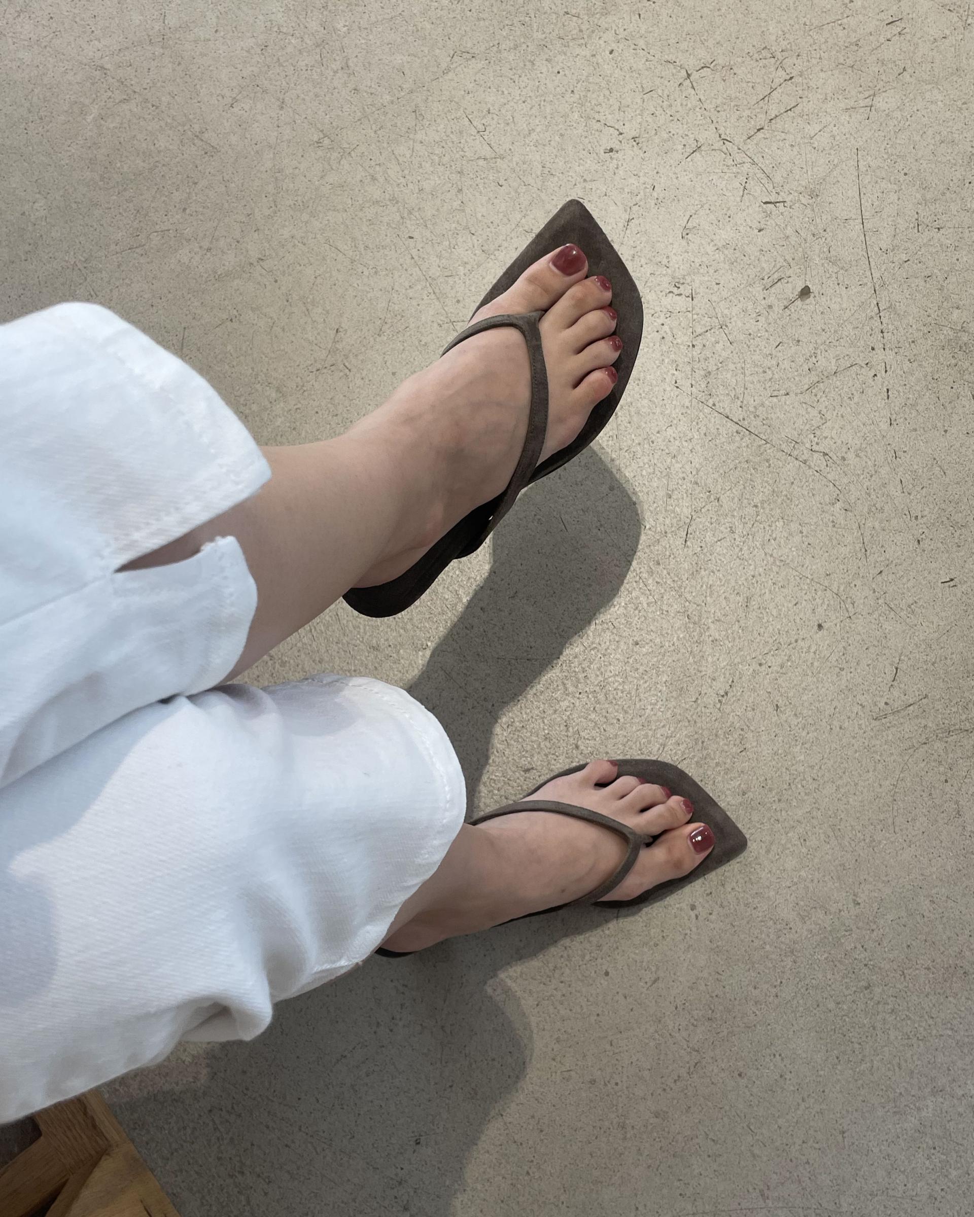 SELENE SLIM FLIP-FLOP_MUSHROOM GREY