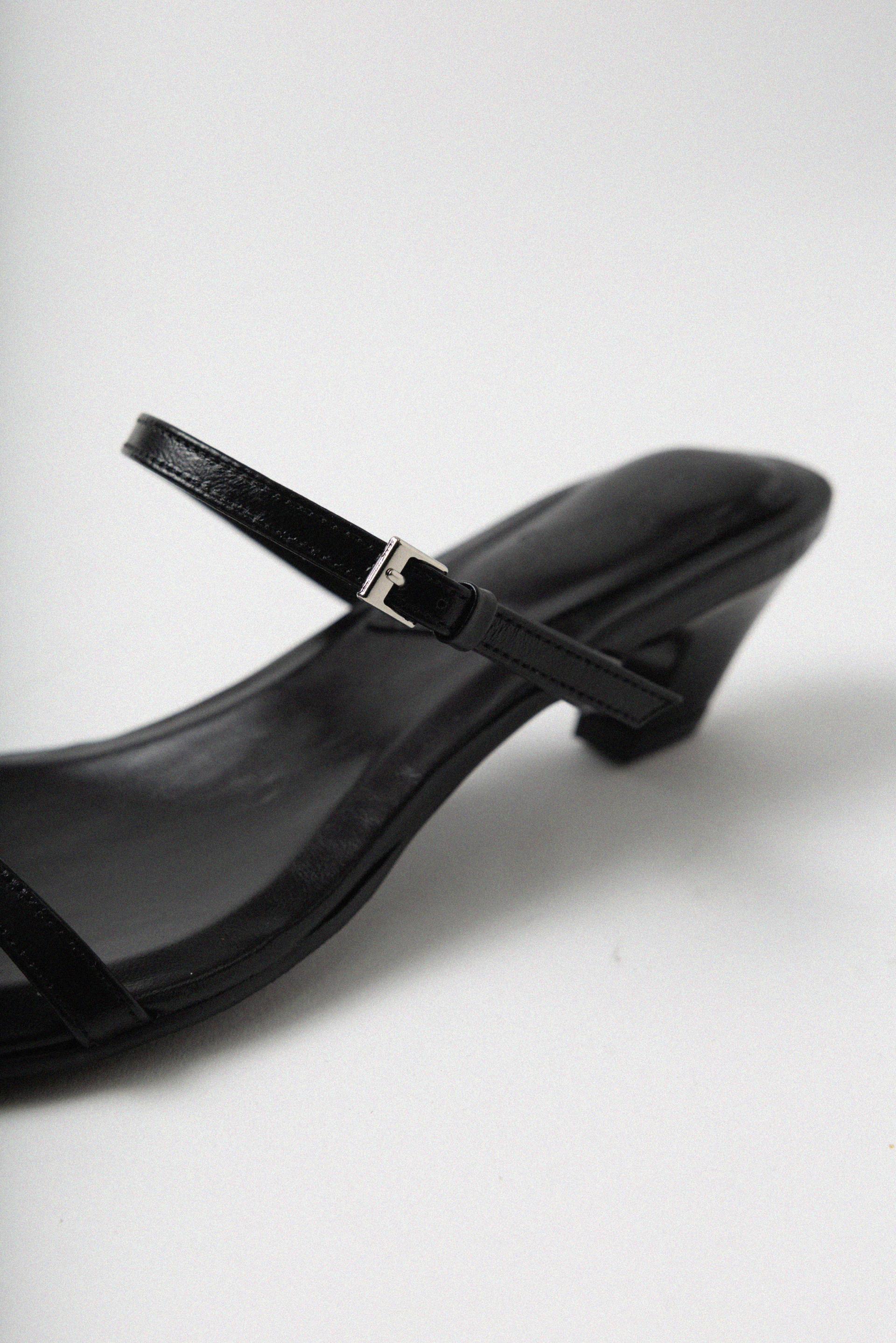 SELENE TWO STRAP MULE SANDAL_BLACK