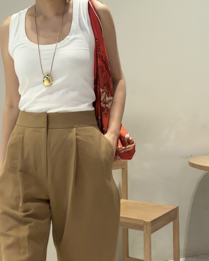 Wide slacks