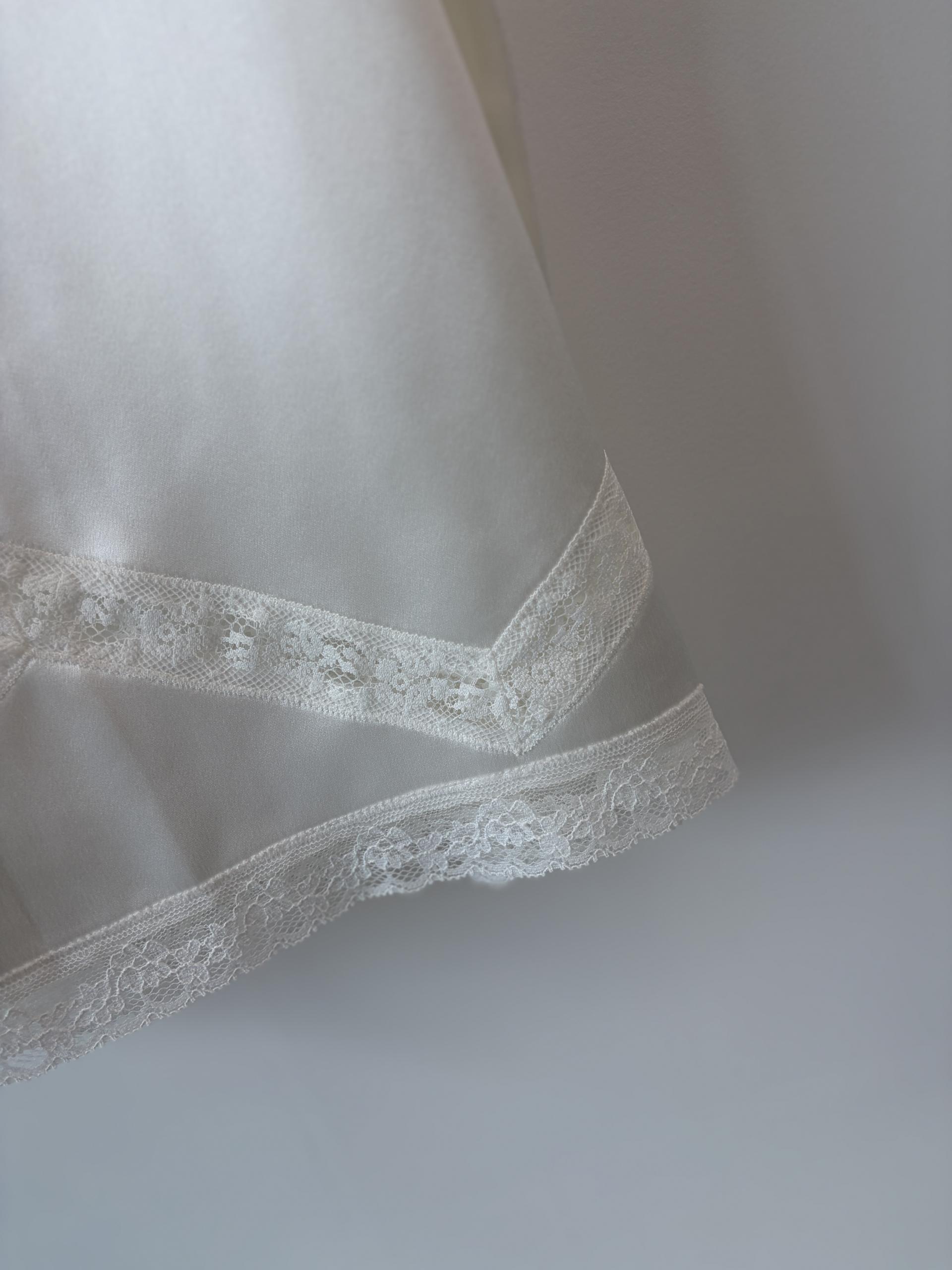 (수입) pra*** skirt (L사이즈)
