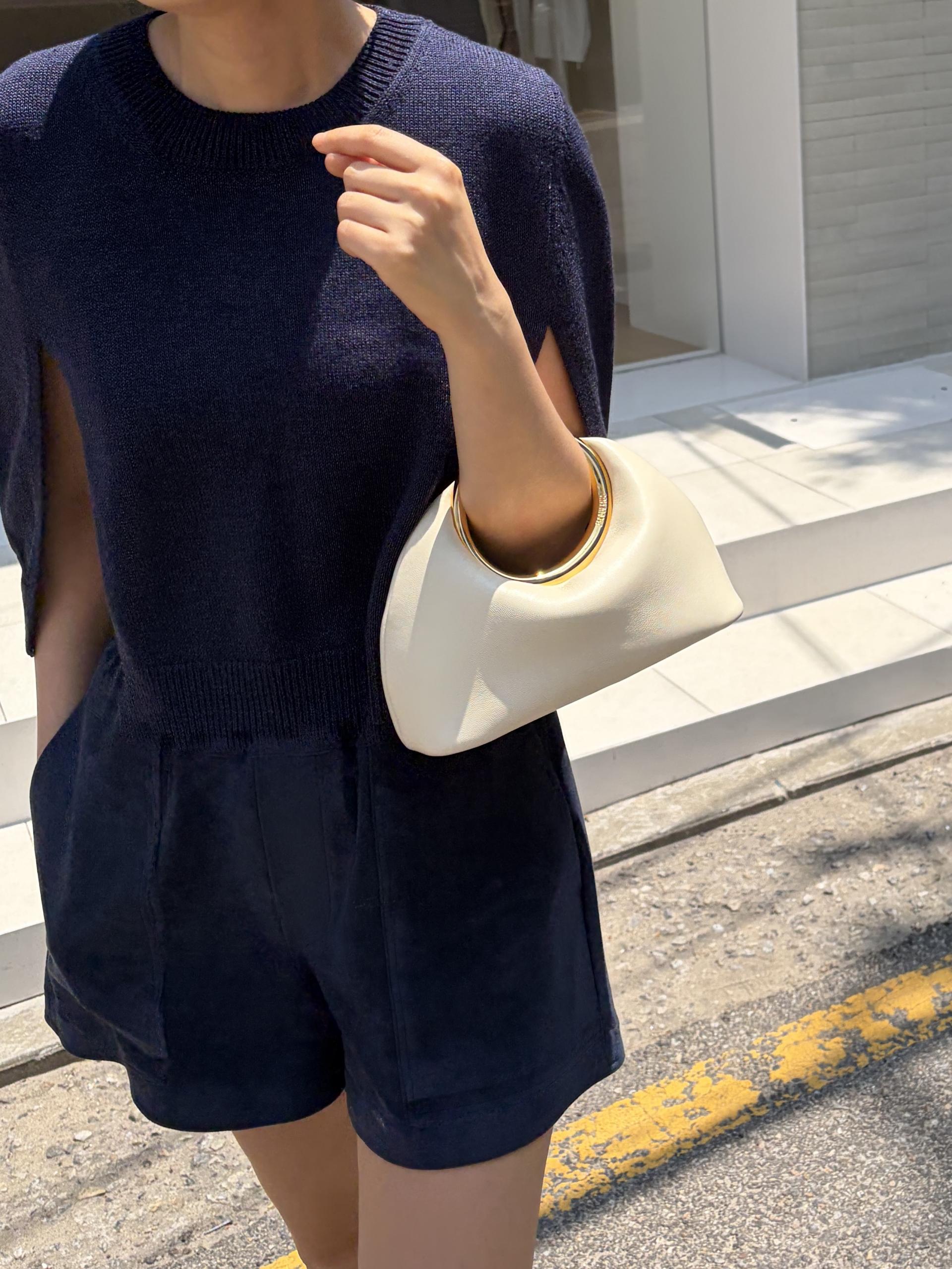 Slit Cape Silk Knit (2color)
