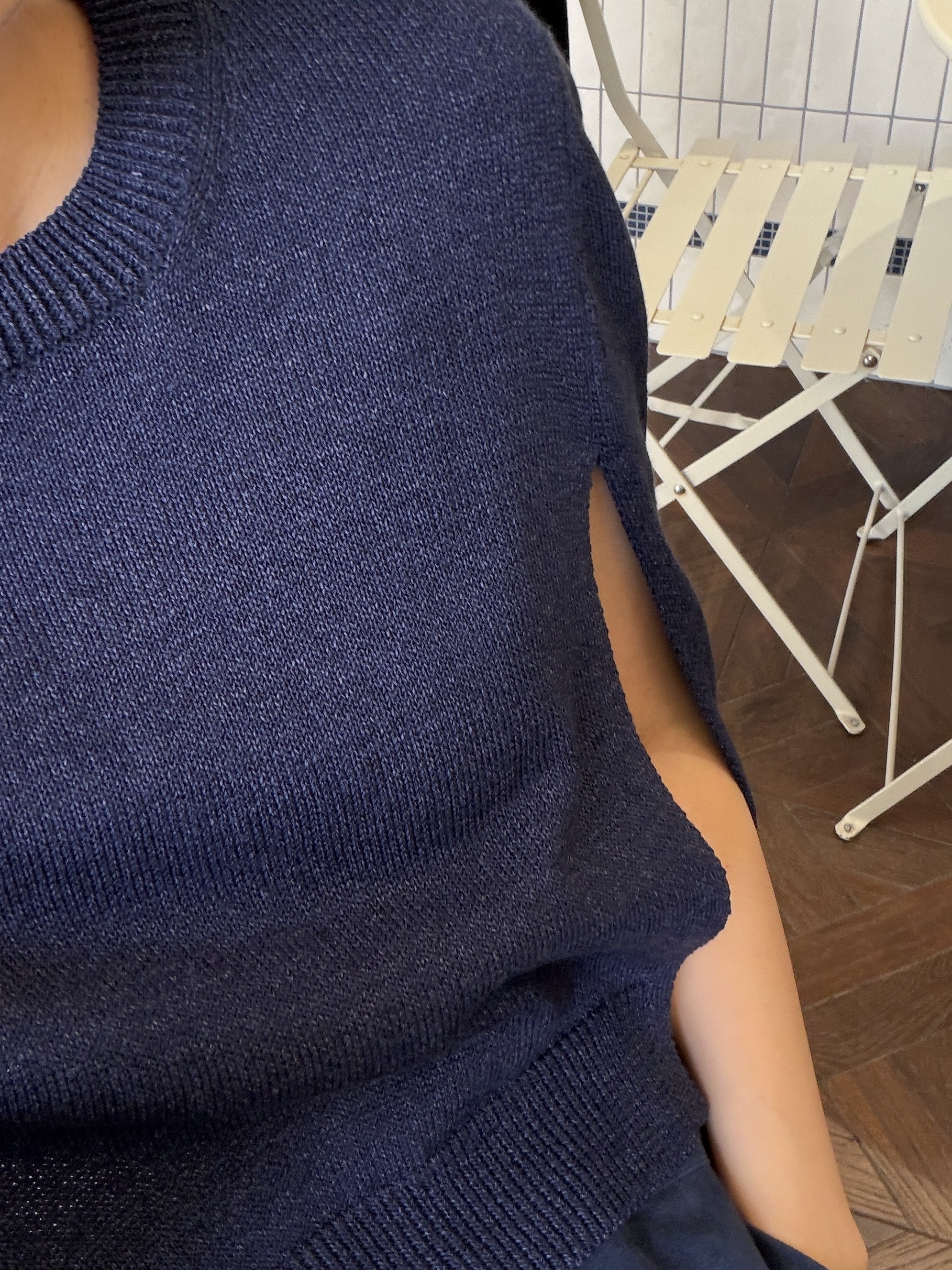 Slit Cape Silk Knit (2color)