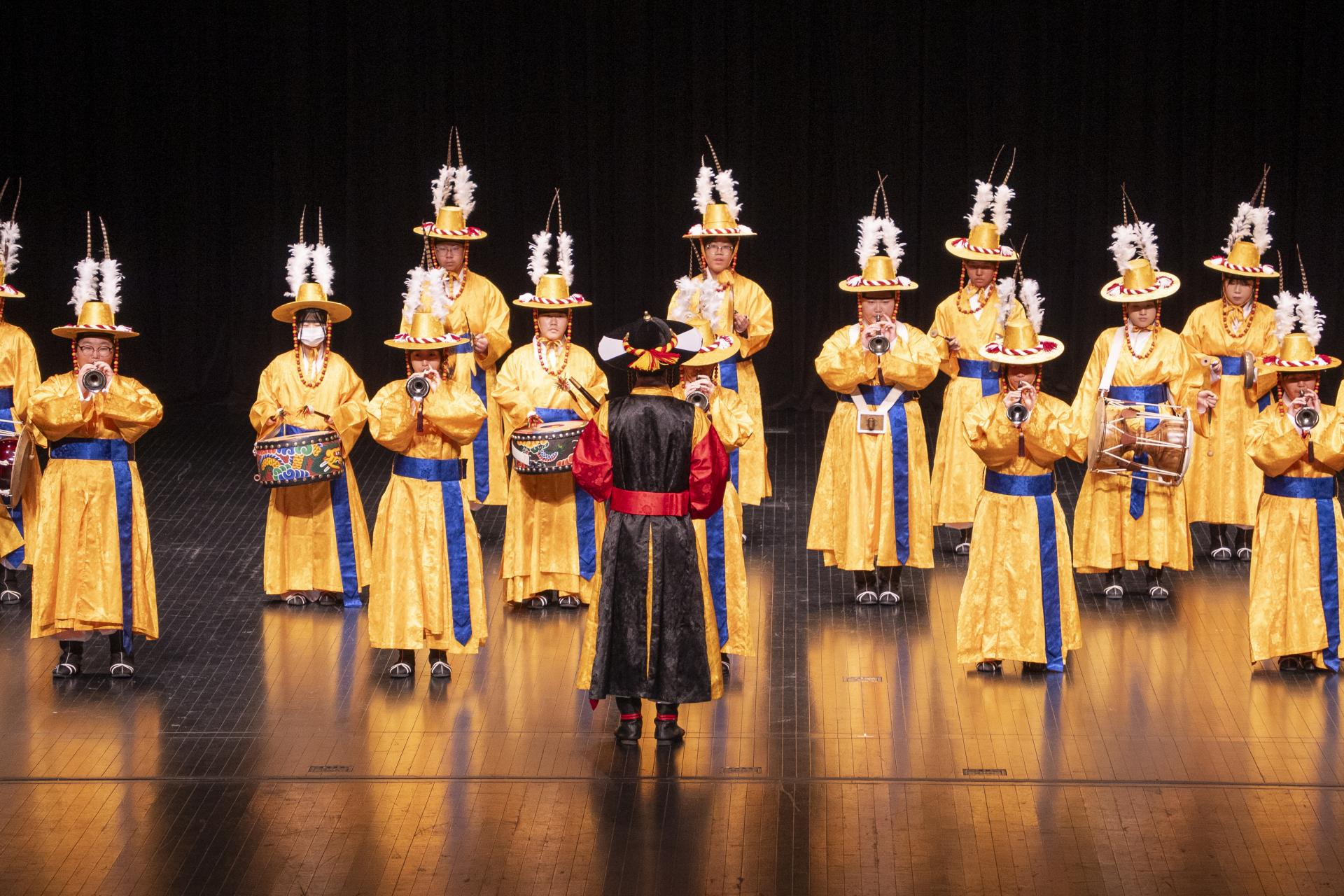 e7f6357527d8c.jpg