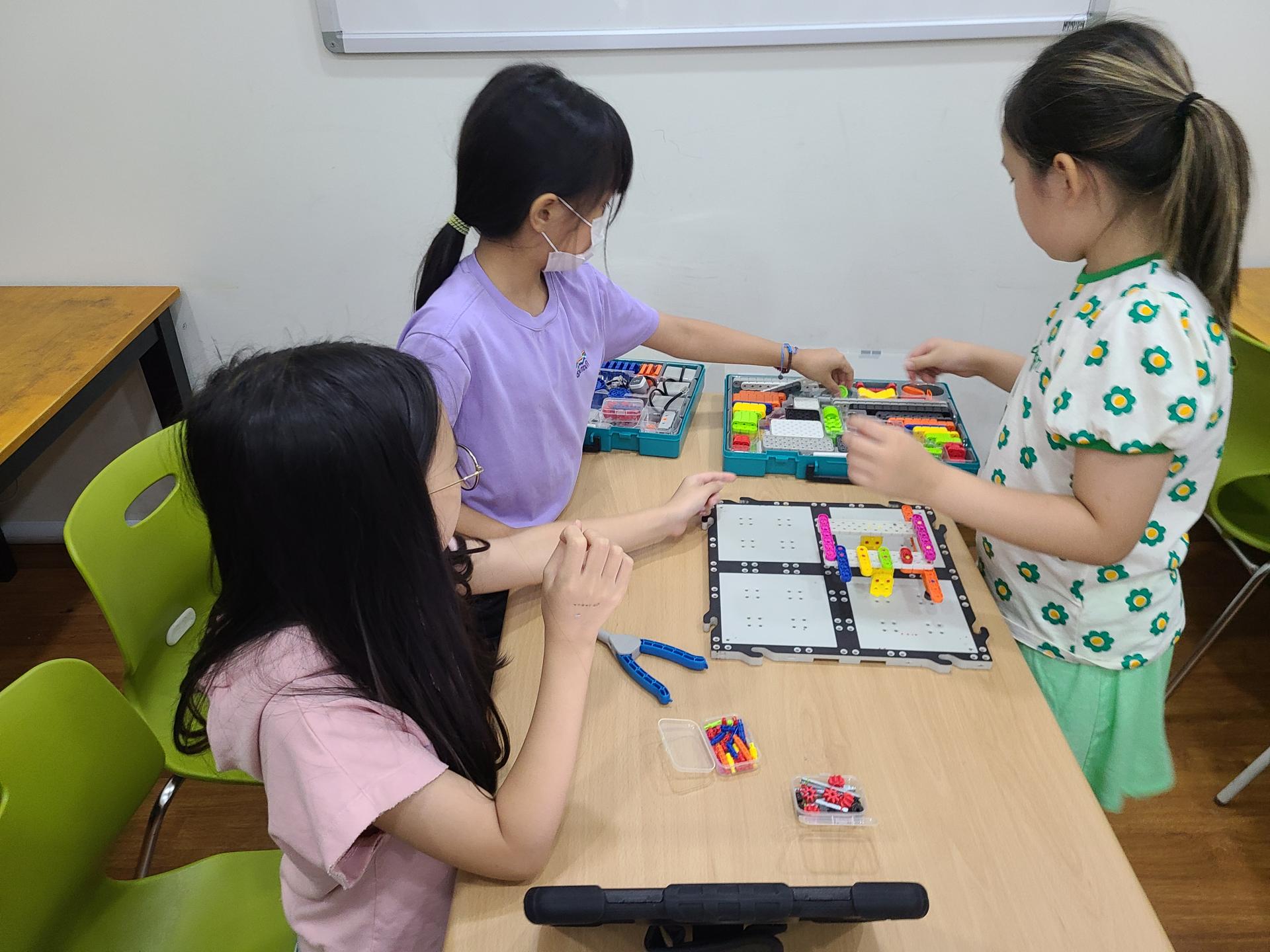 f5d30a8d01465.jpg