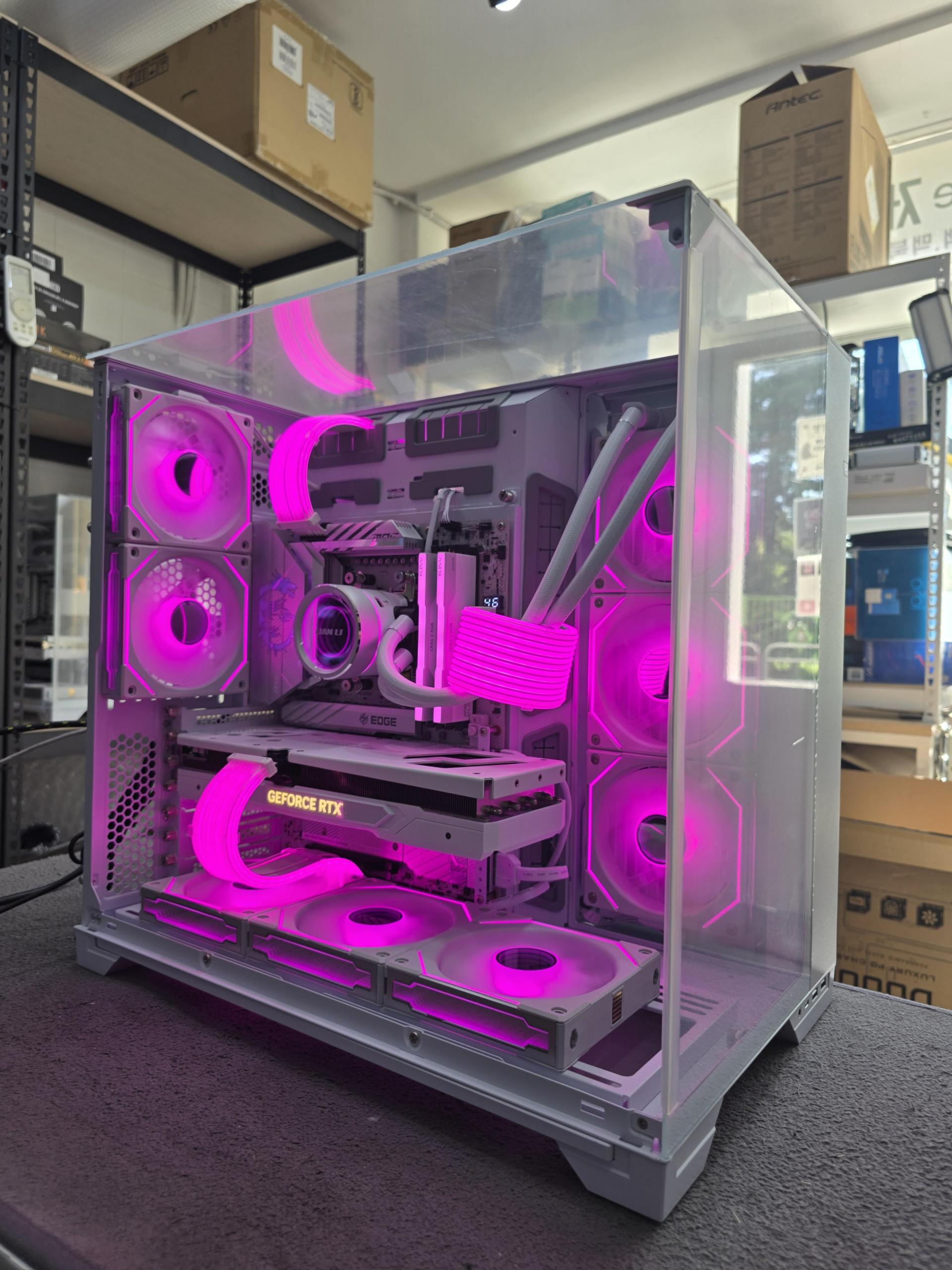 4d948fa778429.jpg