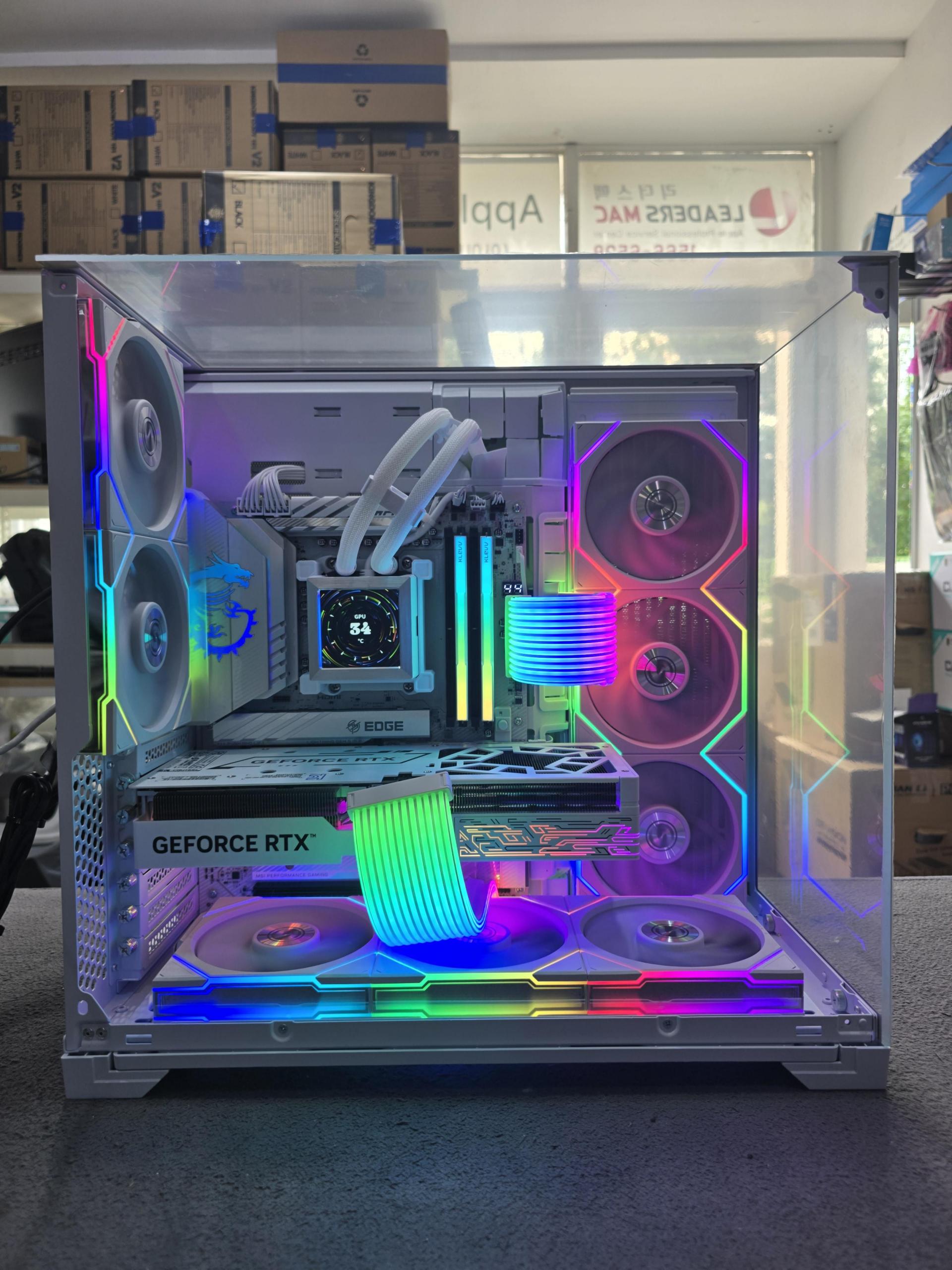 eff69bf9680ac.jpg