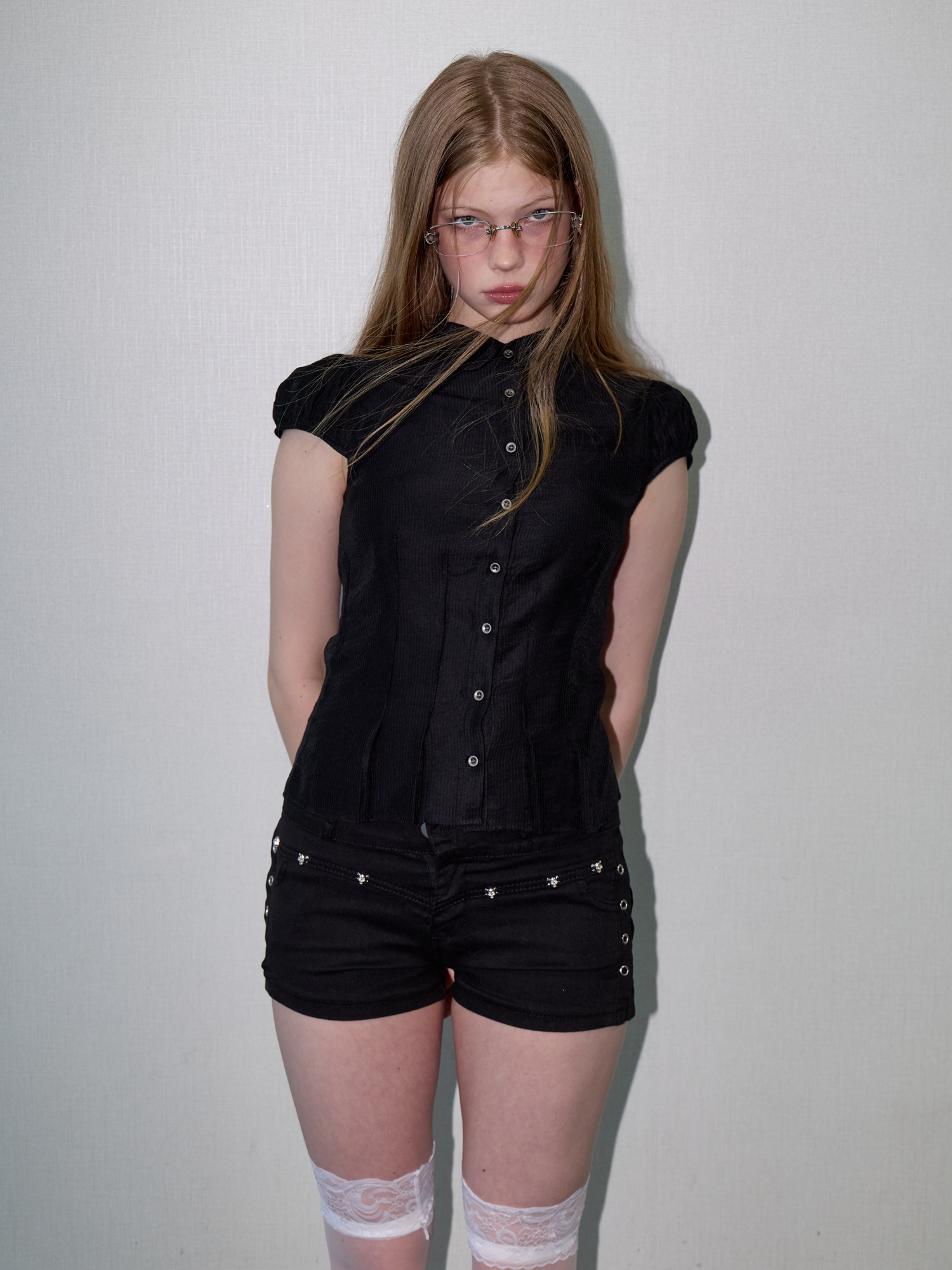 Metal button pleated blouse black