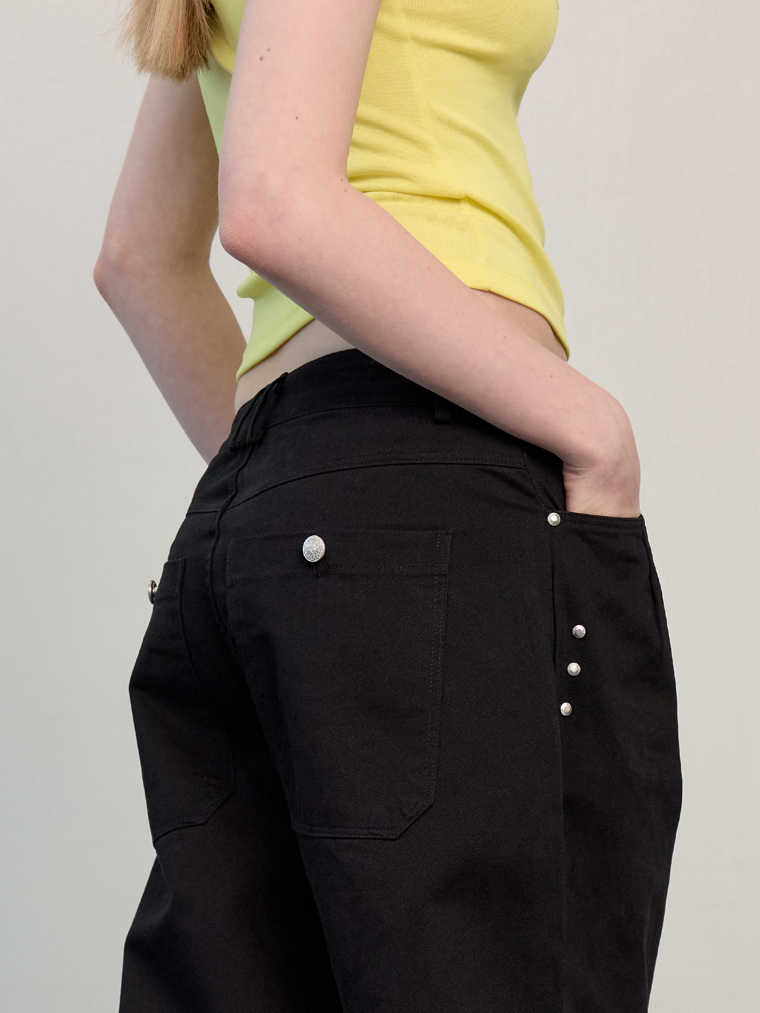 Washed metal button chino pants black