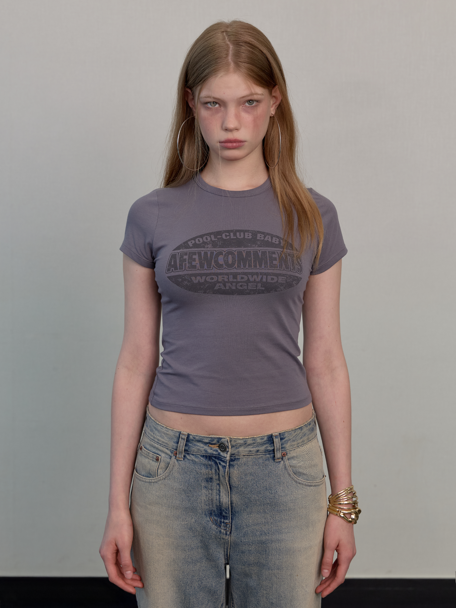 Round crack logo tee charcoal
