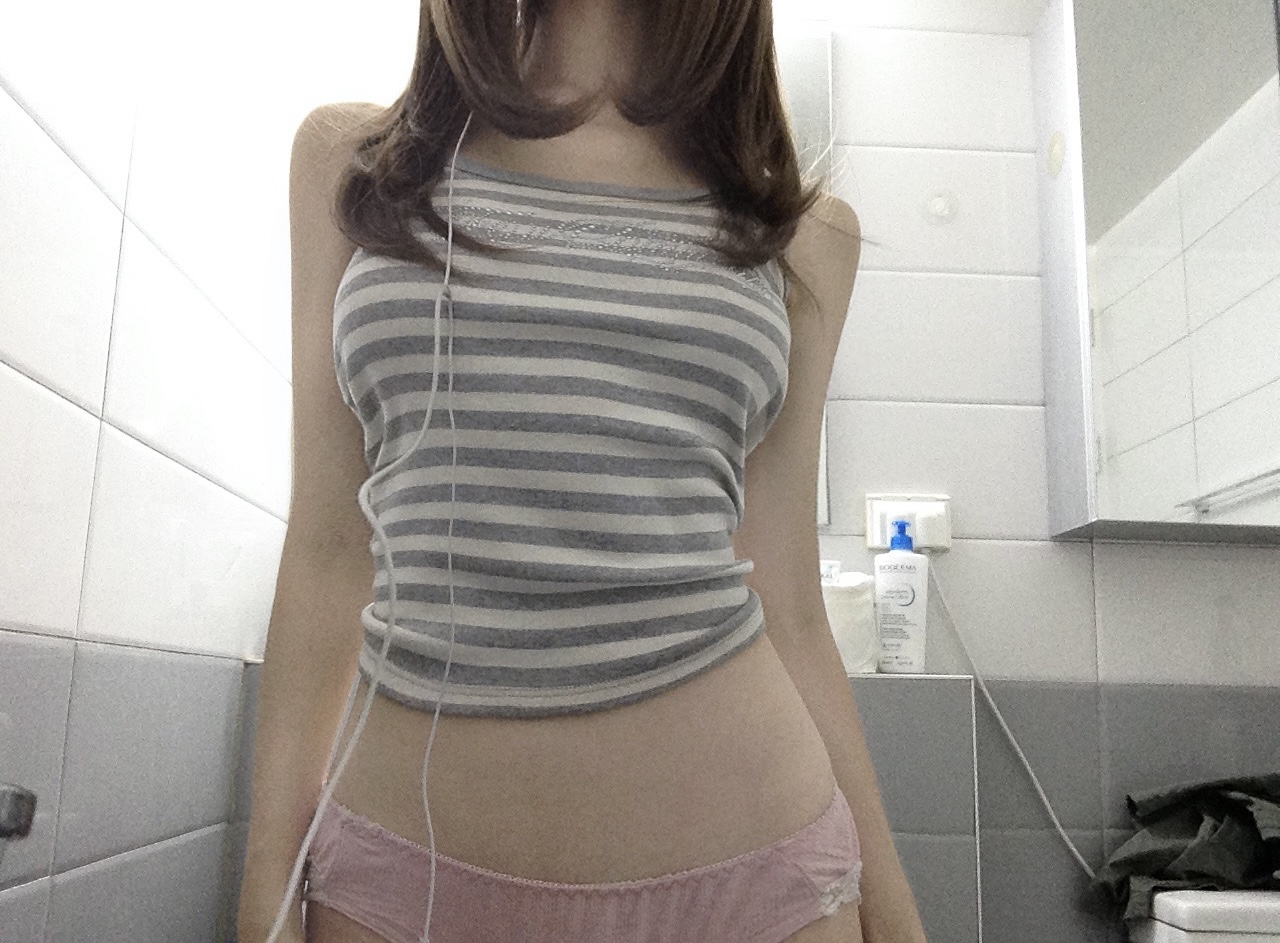 Metal stud stripe tank top grey