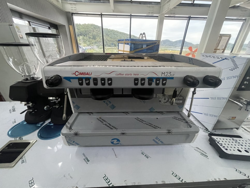 반자동커피머신