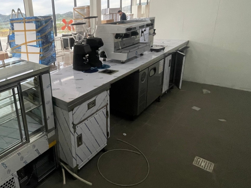 테이블냉장고900