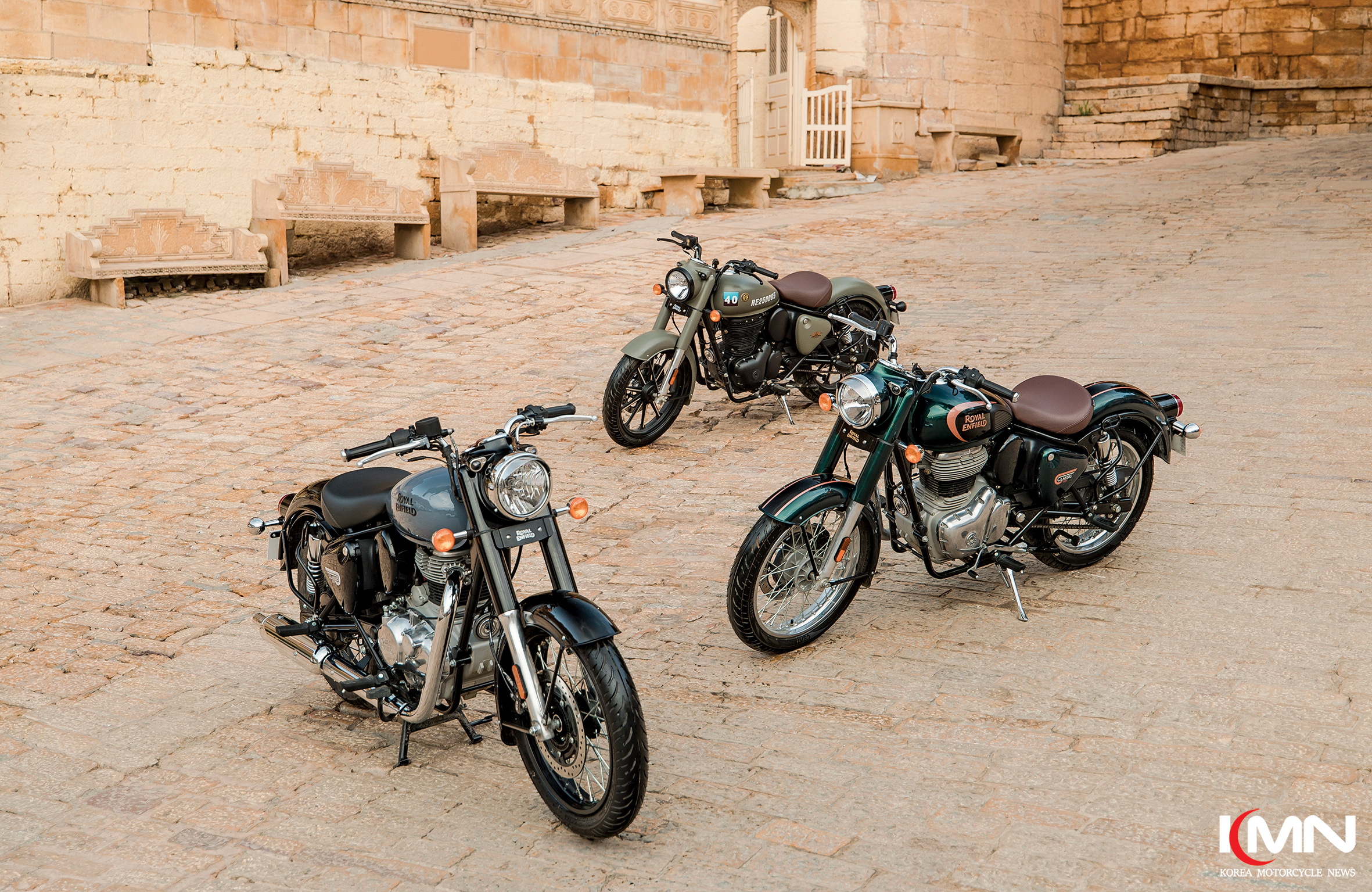 로얄엔필드의 '클래식 전설'이 깨어났다, 올 뉴 클래식 350(All-New Royal Enfield Classic 350) 출시 :  한국이륜차신문