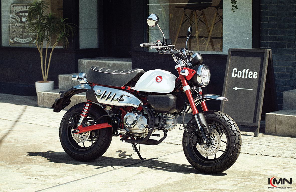 125cc 이하 매뉴얼 시장에서 독보적인 인기를 끌고 있는 혼다 ST125 닥스(DAX)