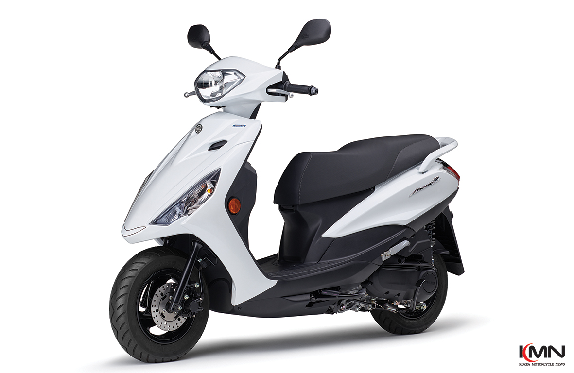 야마하의 실용적인 125cc 스쿠터, AXIS Z