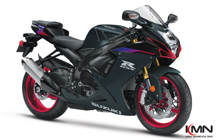 새로운 컬러를 입고 북미 시장에 출시된 2026년식 스즈키 GSX-R750