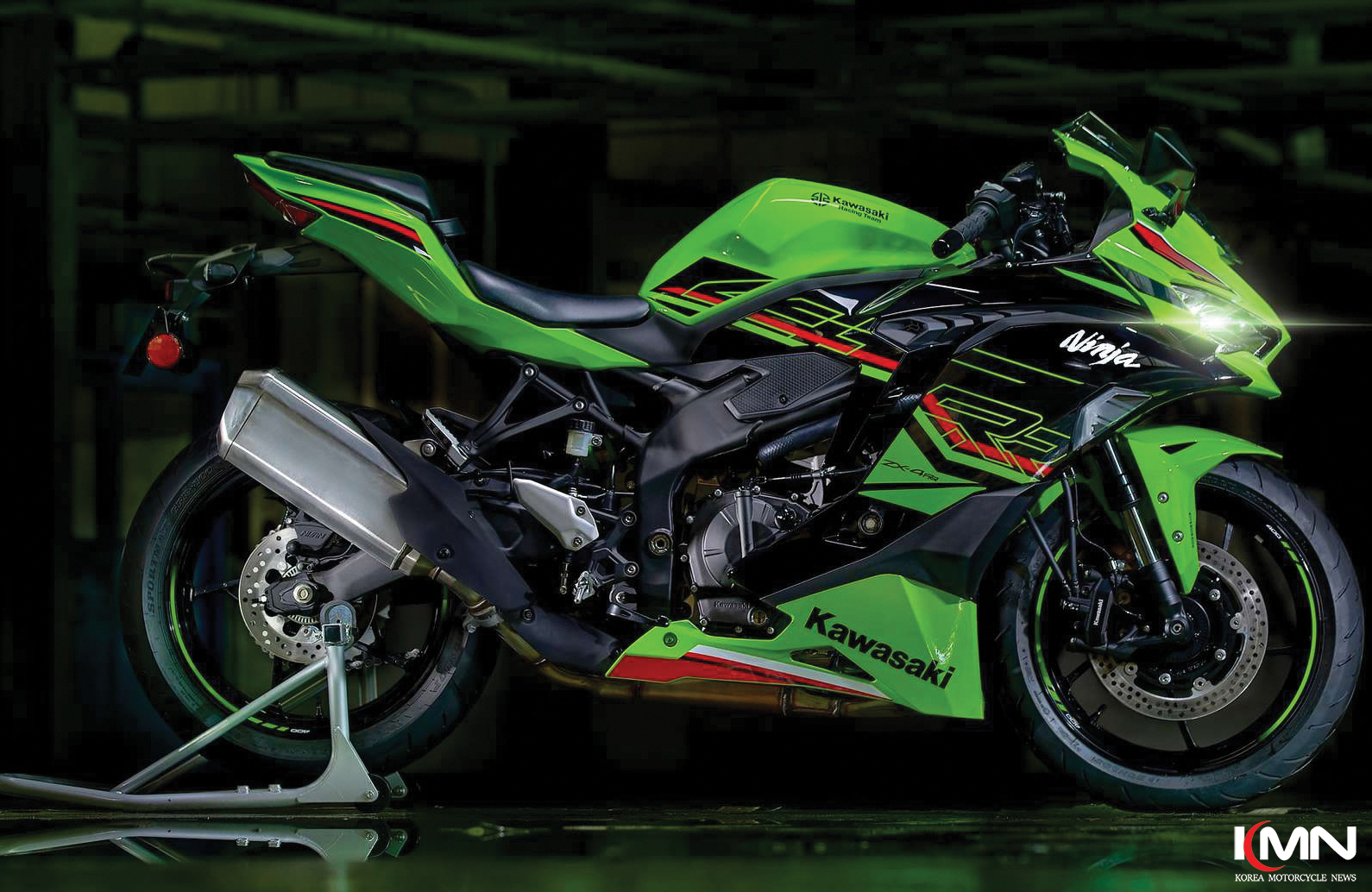 월드뉴스_가와사키, Ninja ZX-4RR과 Ninja ZX-4R 출시 : 한국