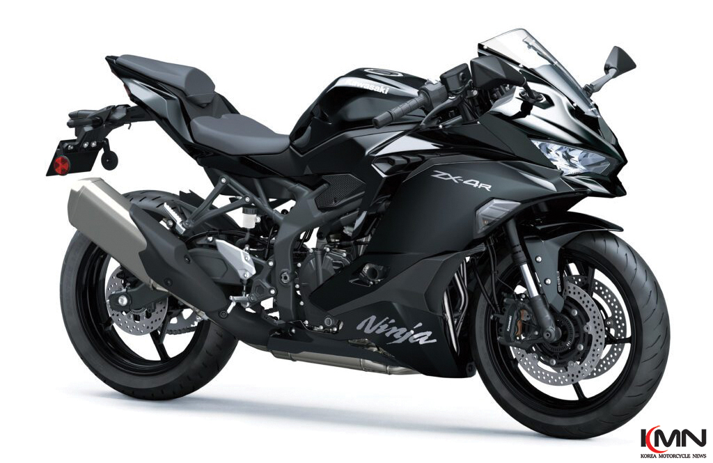 월드뉴스_가와사키, Ninja ZX-4RR과 Ninja ZX-4R 출시 : 한국이륜차신문